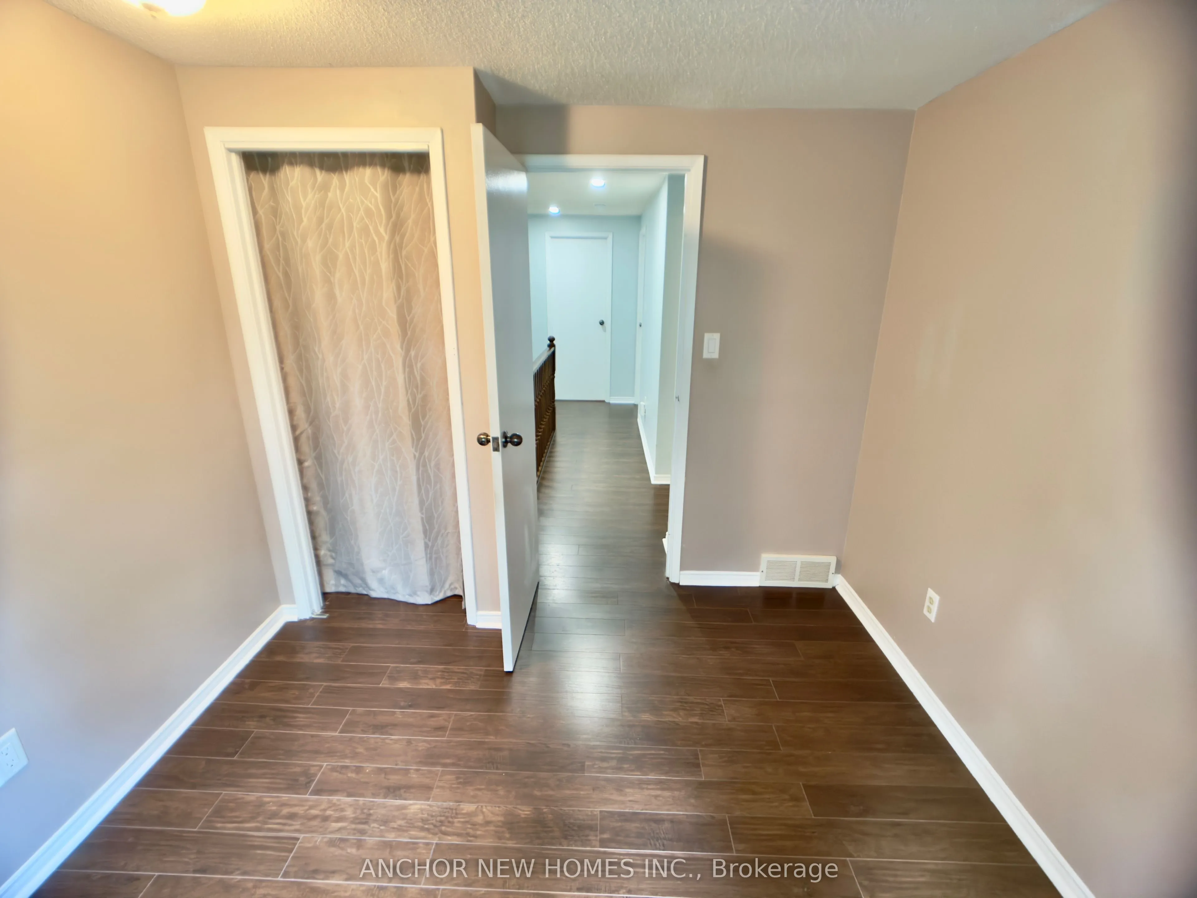 1990 WAVELL Street, #72