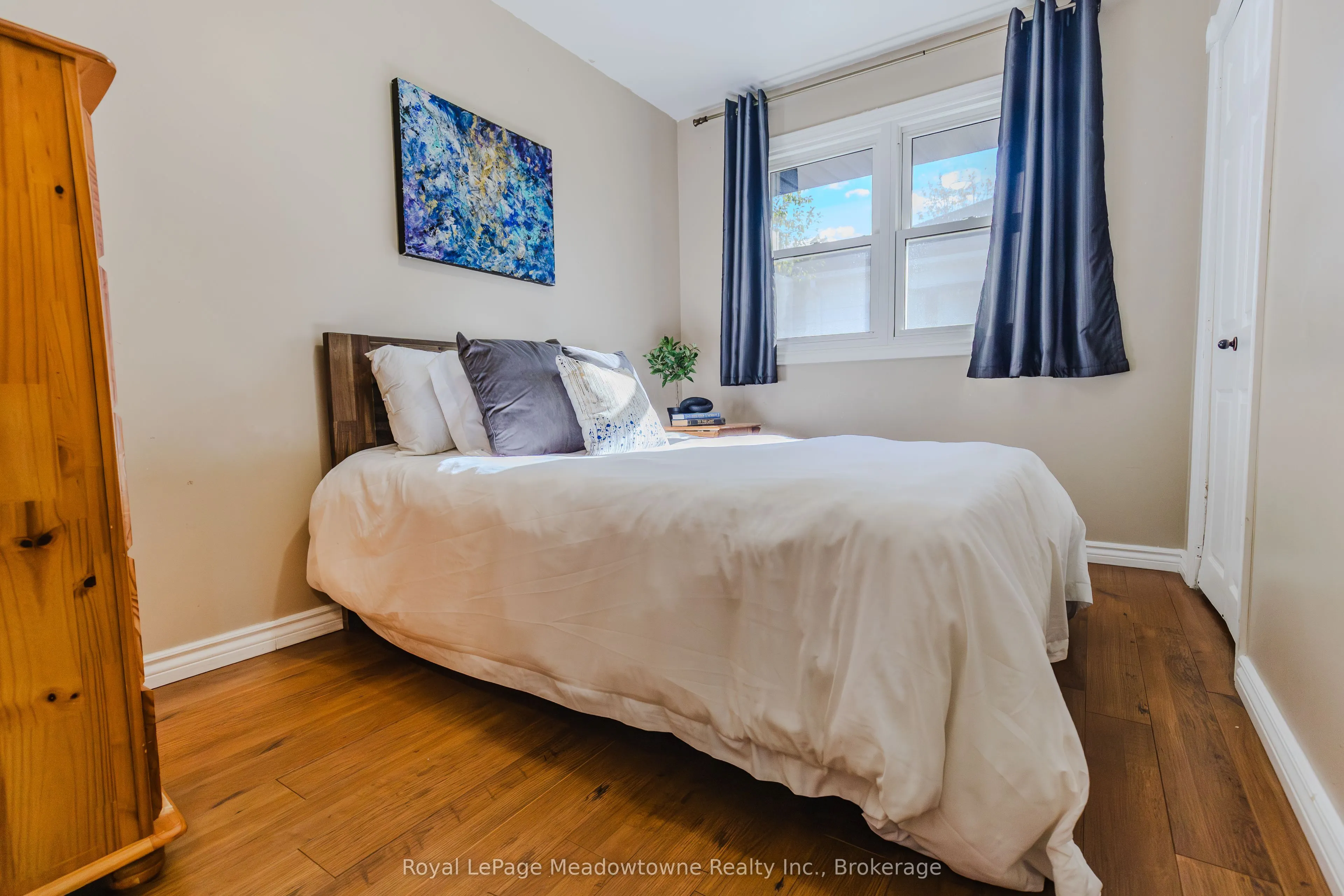 2632 Lakefield Road