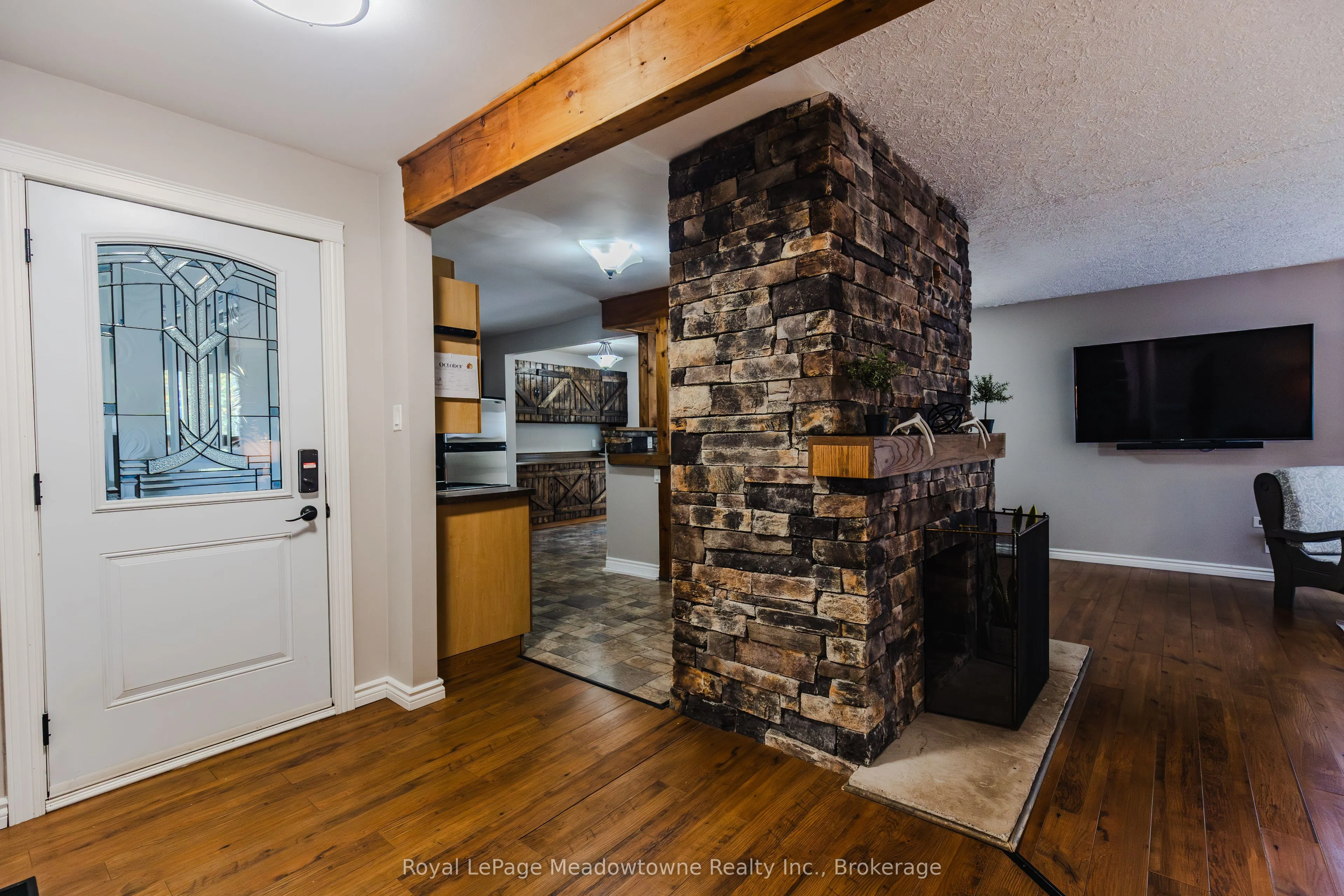 2632 Lakefield Road