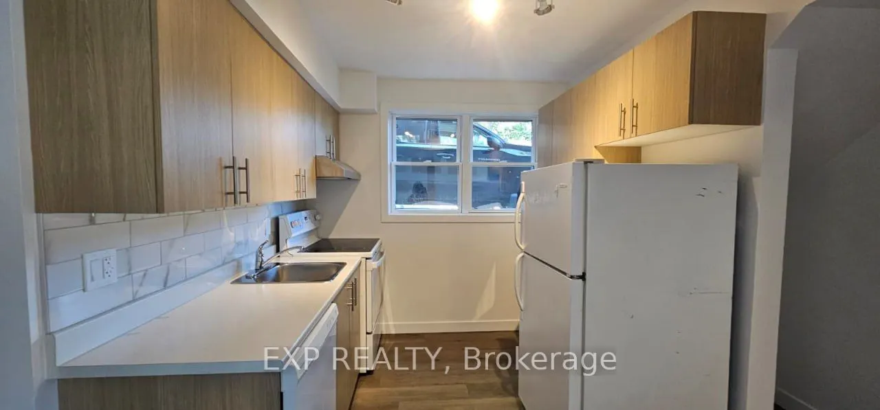 216 Mcarthur Avenue, #01