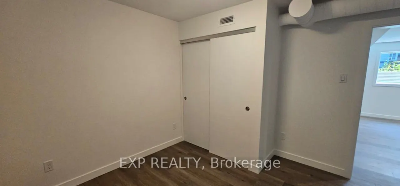 216 Mcarthur Avenue, #02