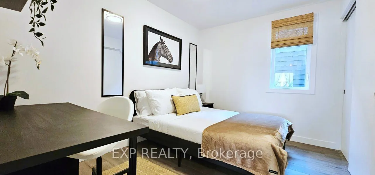 216 Mcarthur Avenue, #102