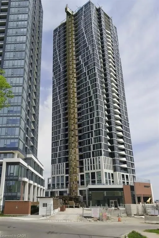 25 Wellington Street S, #1212