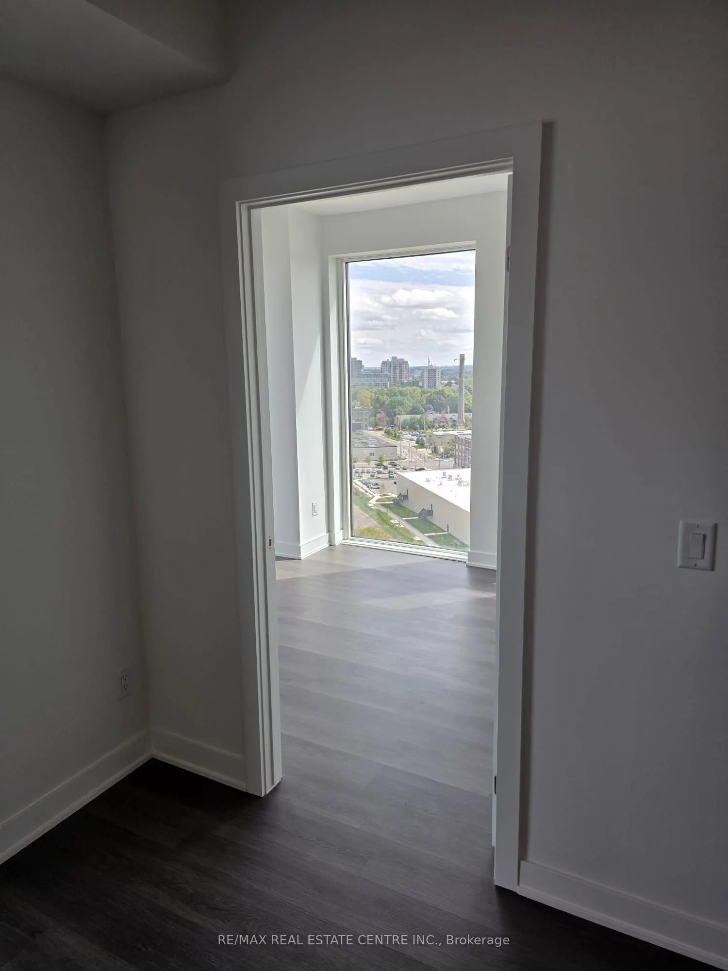 25 Wellington Street S, #1212
