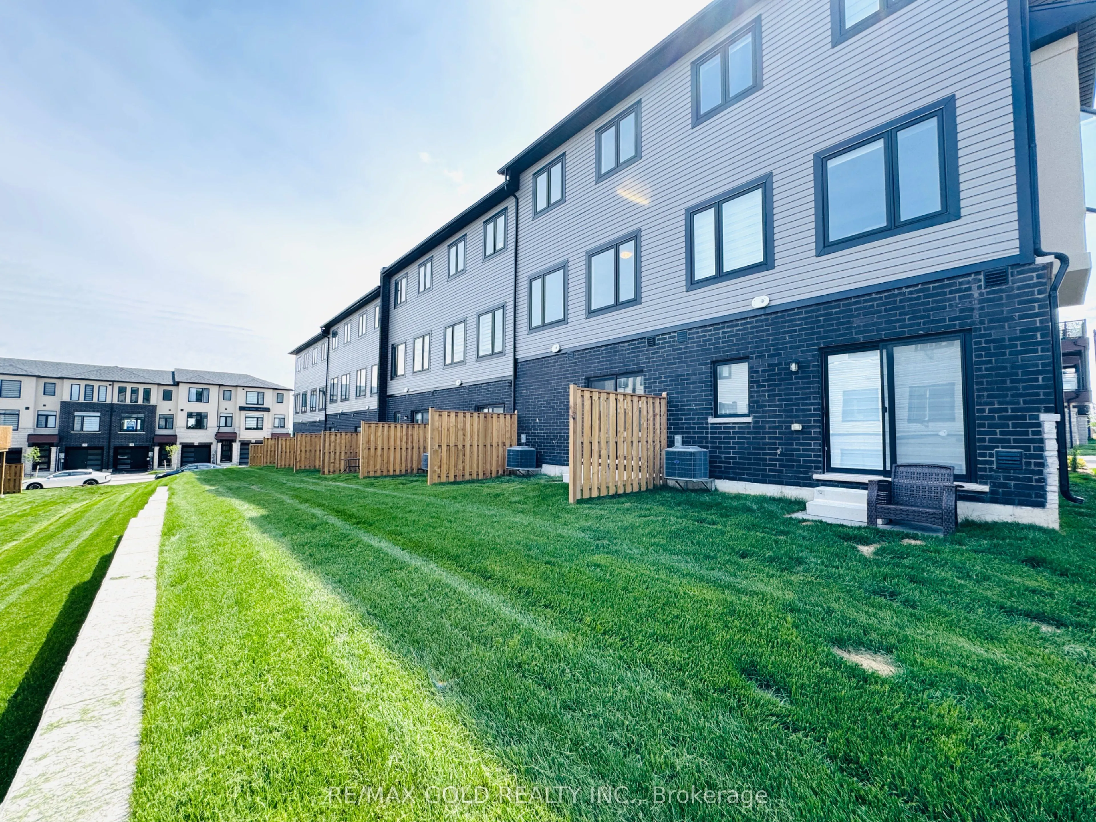 155 Equestrian Way, #114