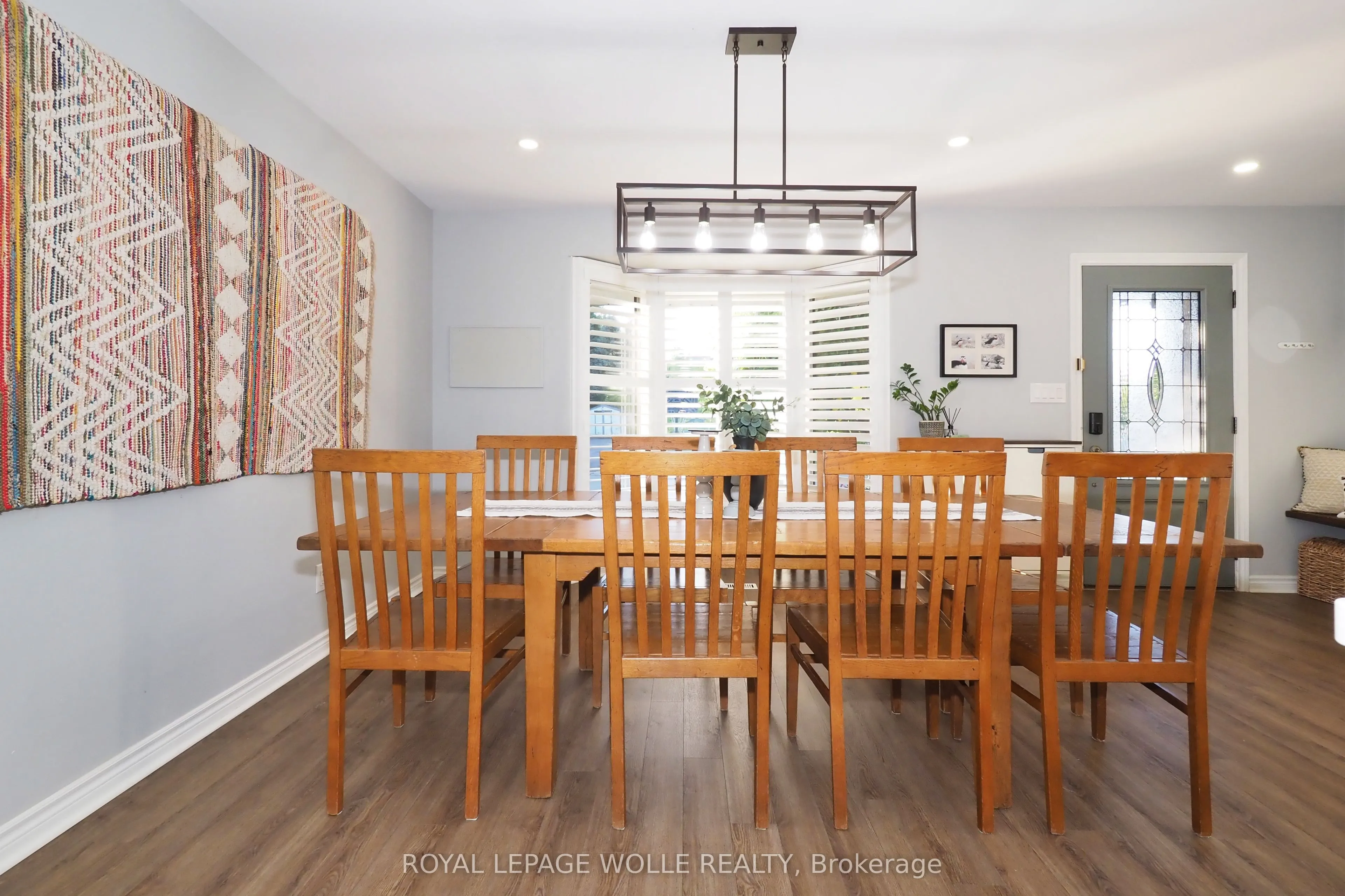 7 Caprice Court