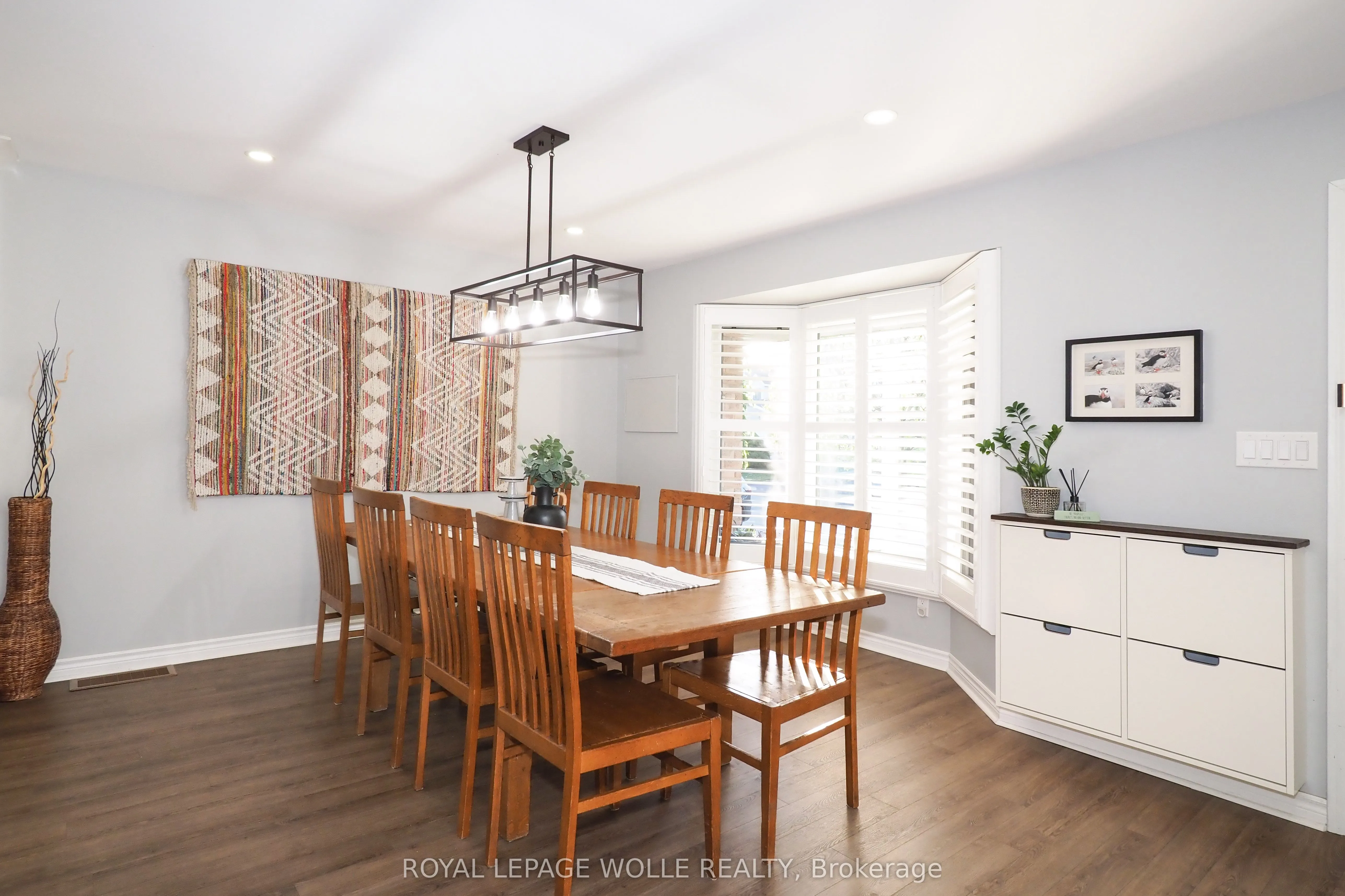 7 Caprice Court