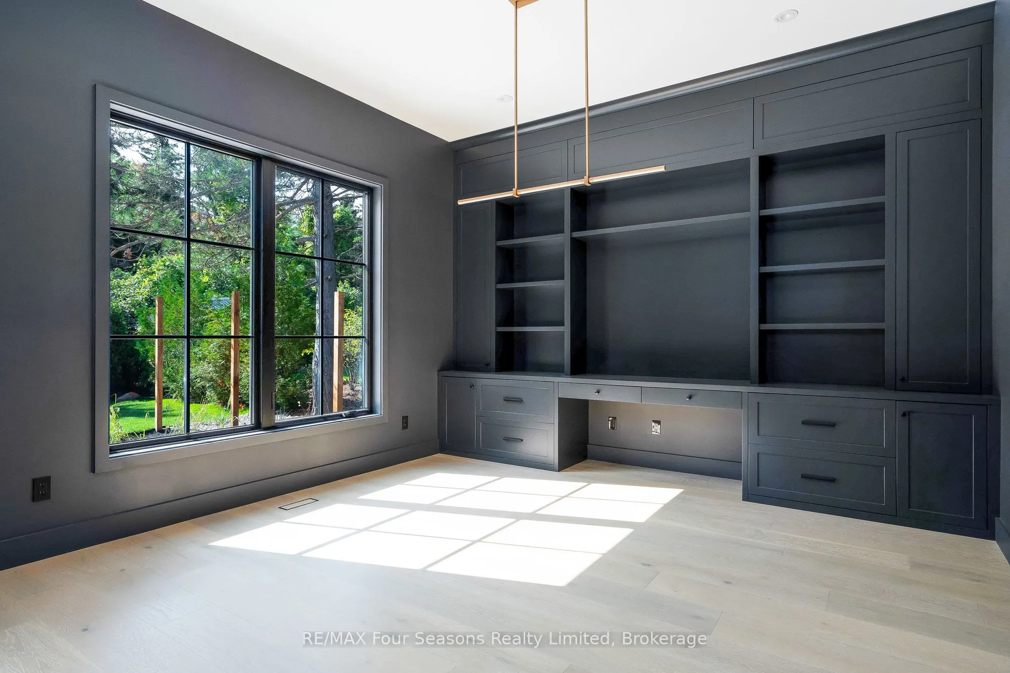172 Sleepy Hollow Road