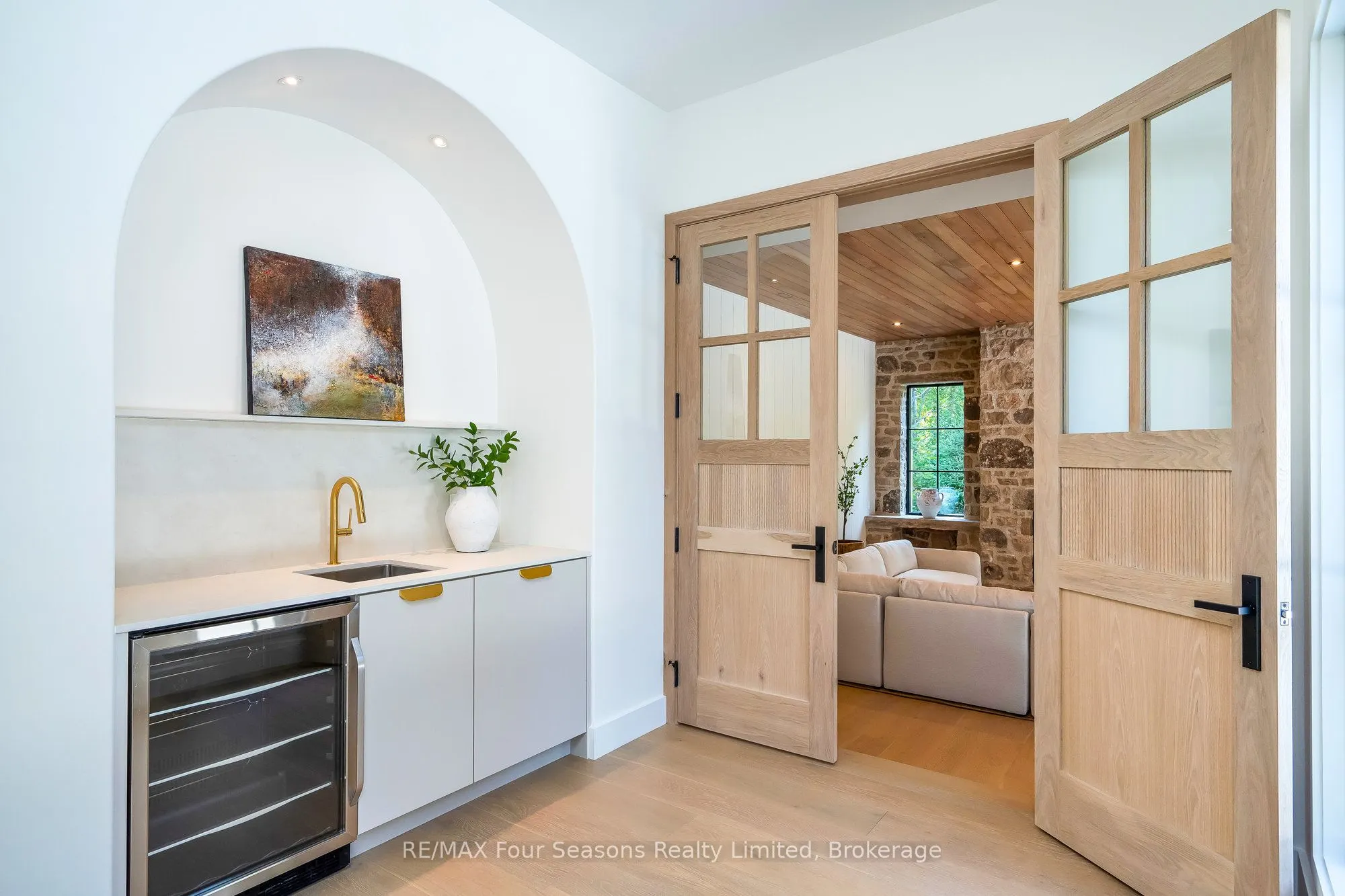 172 Sleepy Hollow Road