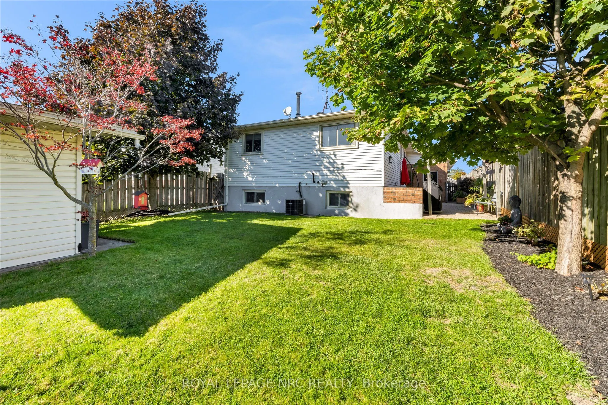 7820 Oriole Drive