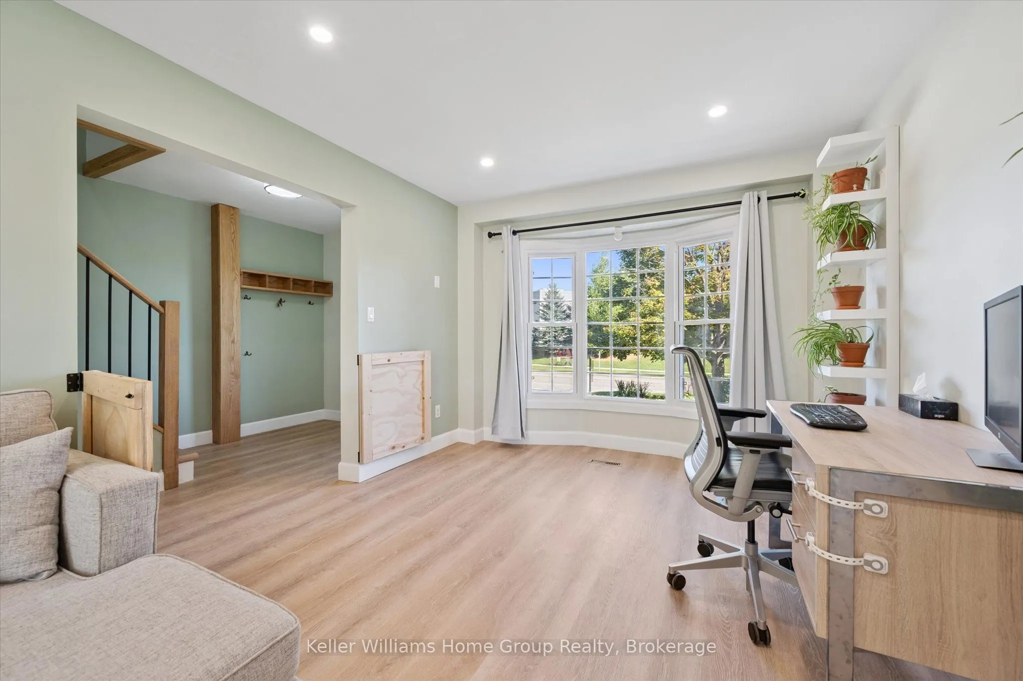 765 Woodhill Drive