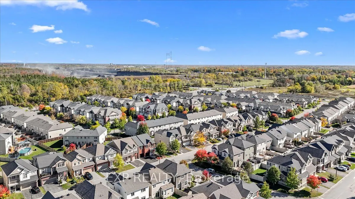 33 Solaris Drive