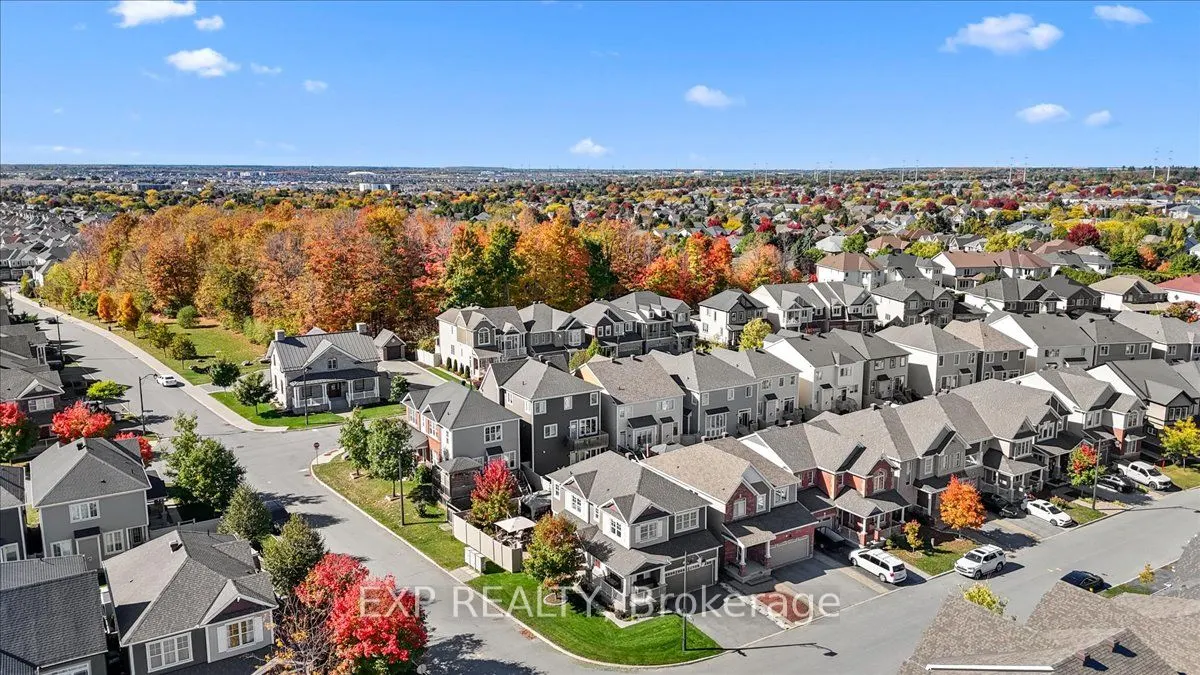 33 Solaris Drive