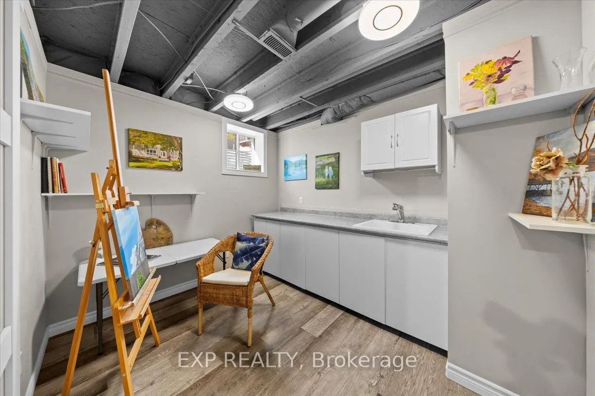 33 Solaris Drive