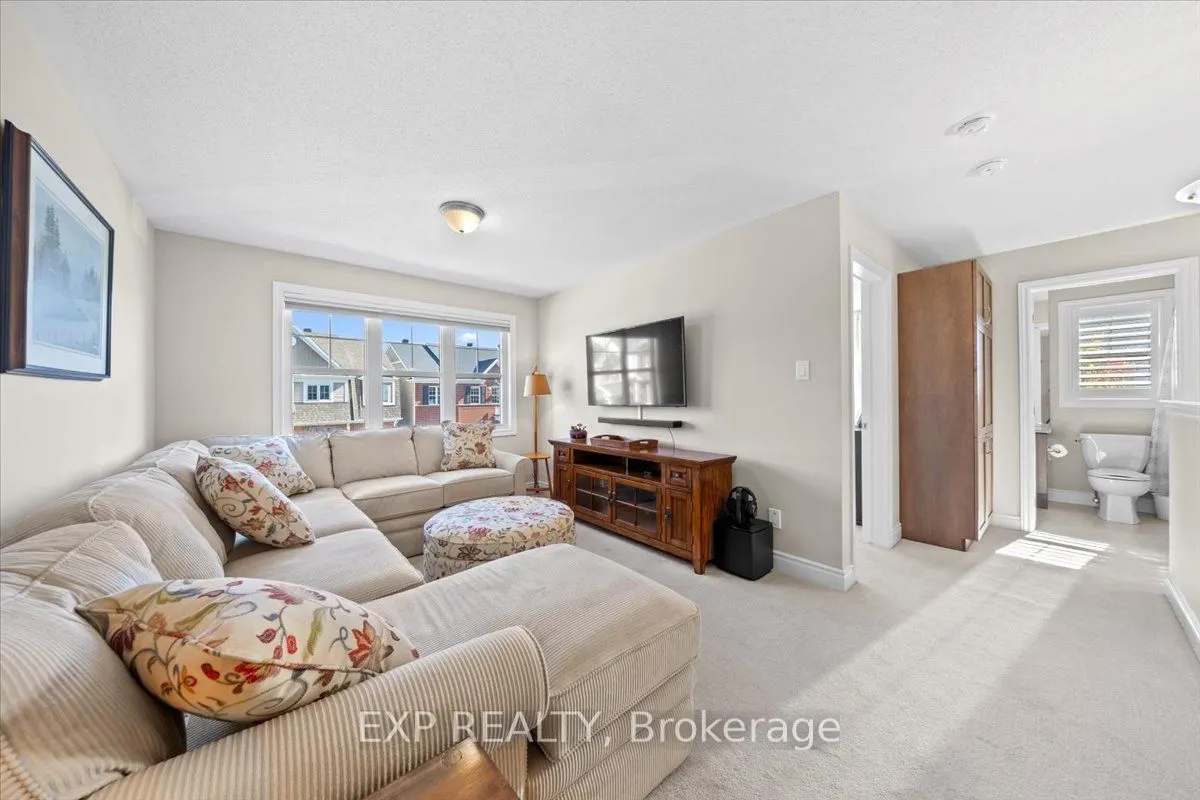 33 Solaris Drive