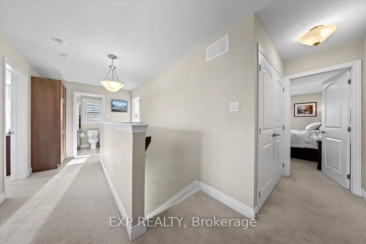 33 Solaris Drive