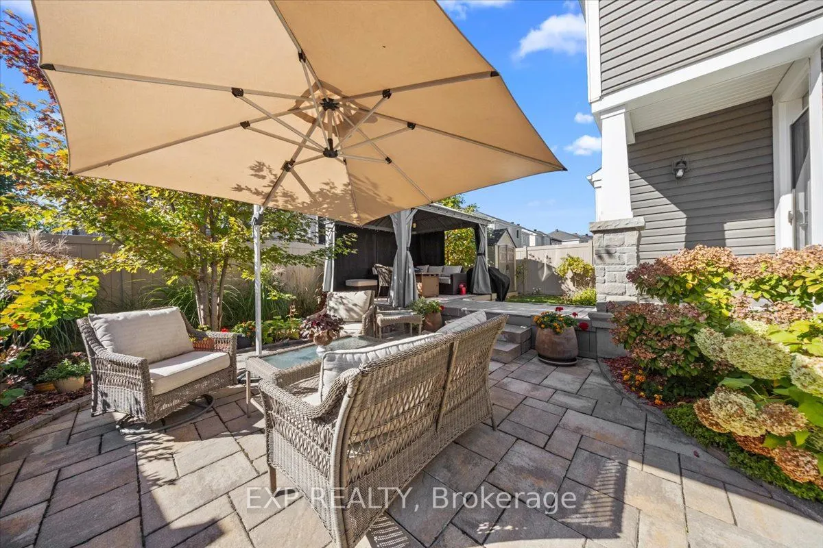 33 Solaris Drive