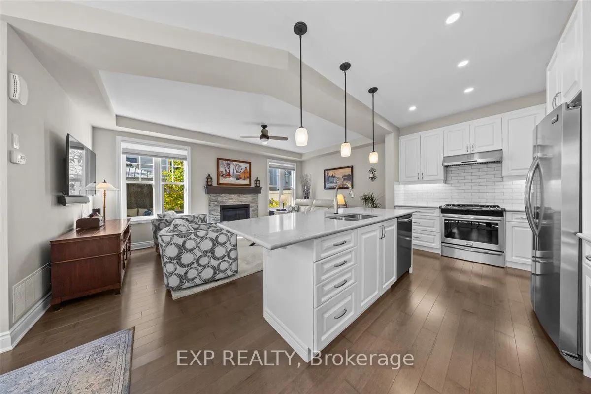 33 Solaris Drive