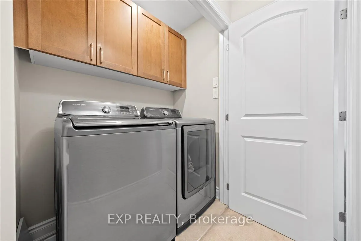 33 Solaris Drive