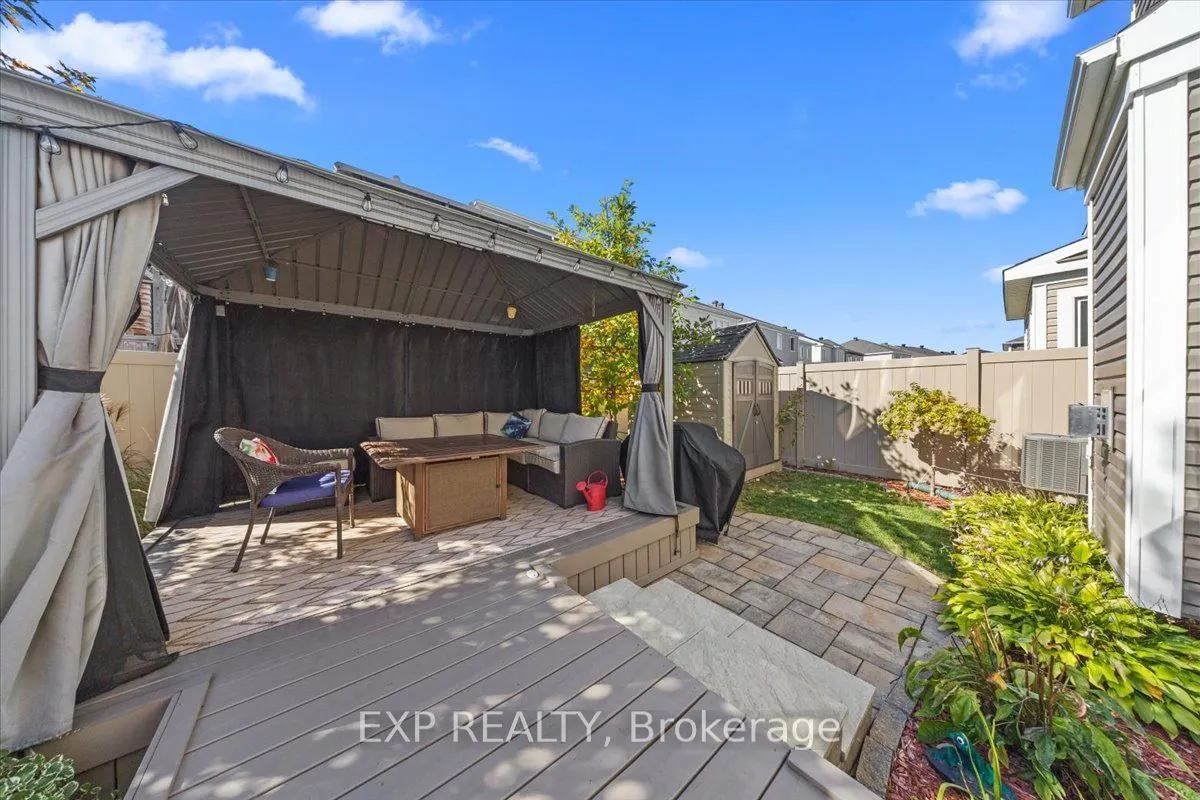 33 Solaris Drive