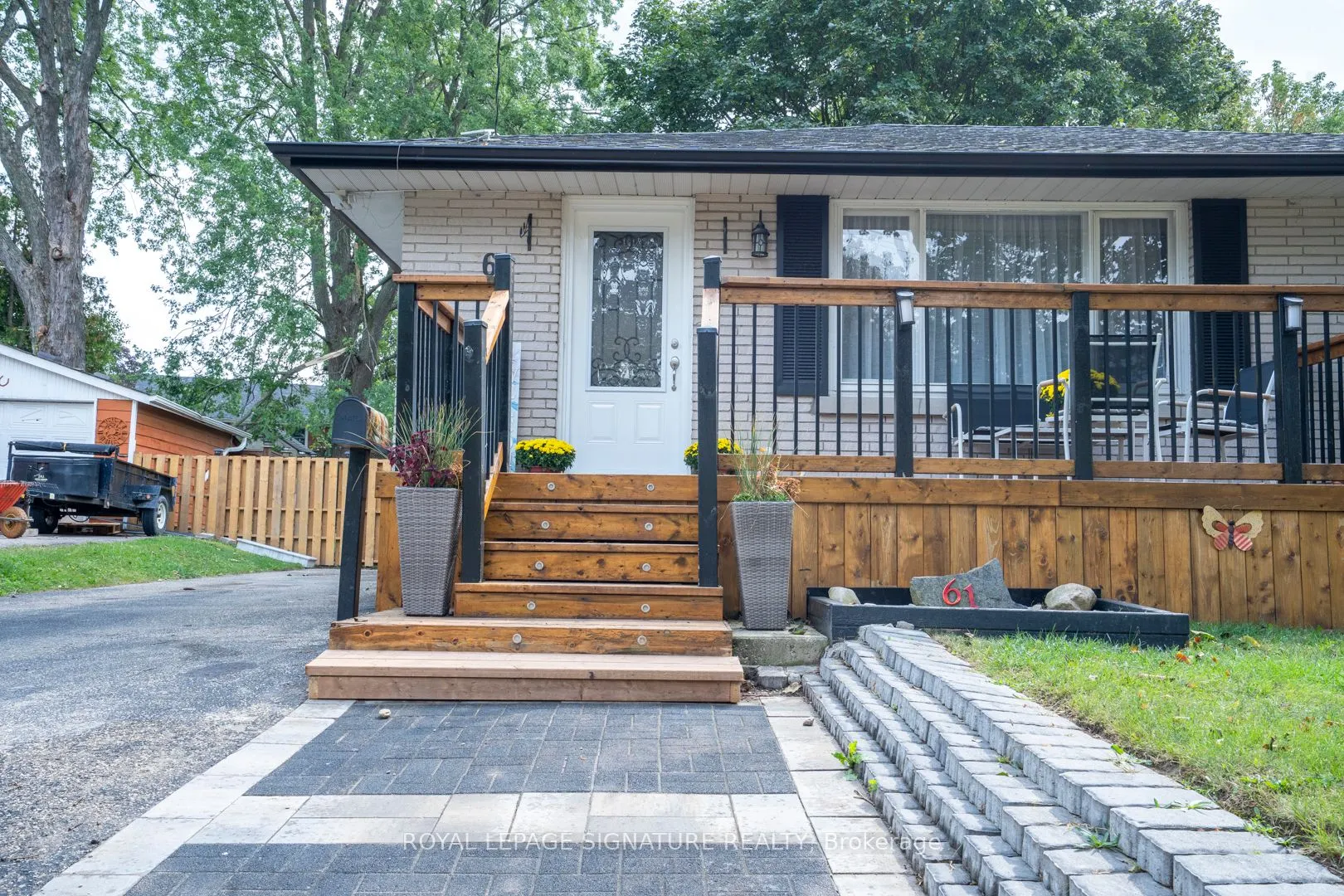61 Broadmoor Avenue