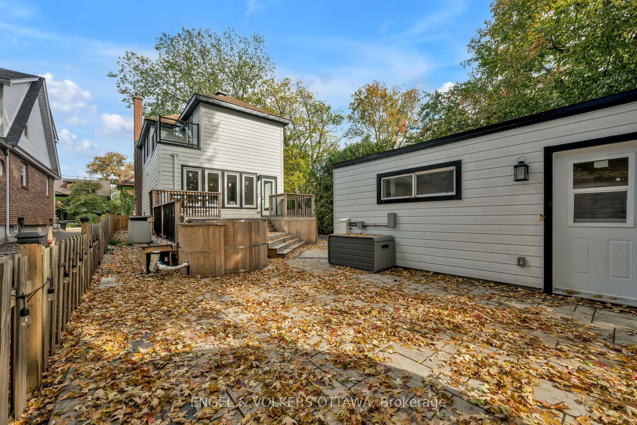 22 Harvard Avenue
