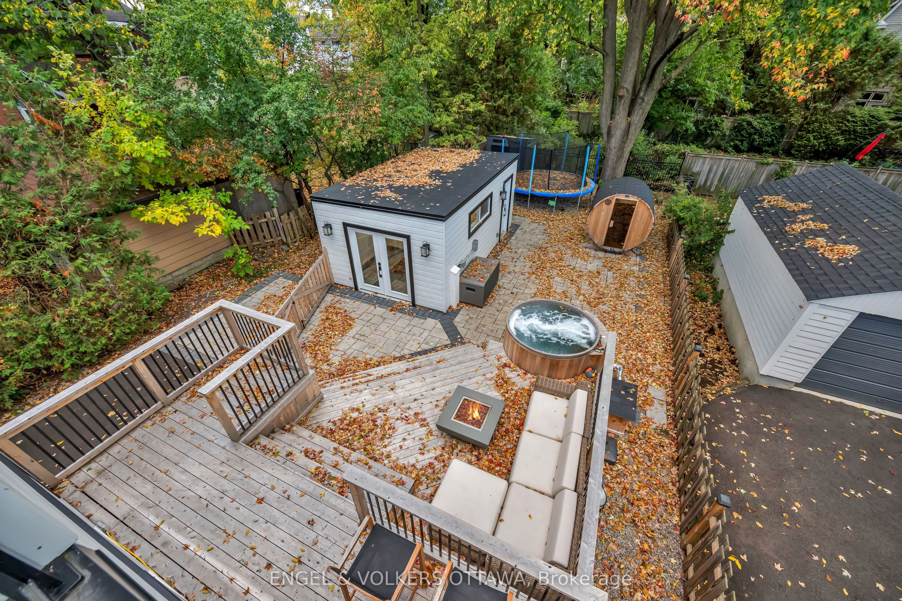 22 Harvard Avenue