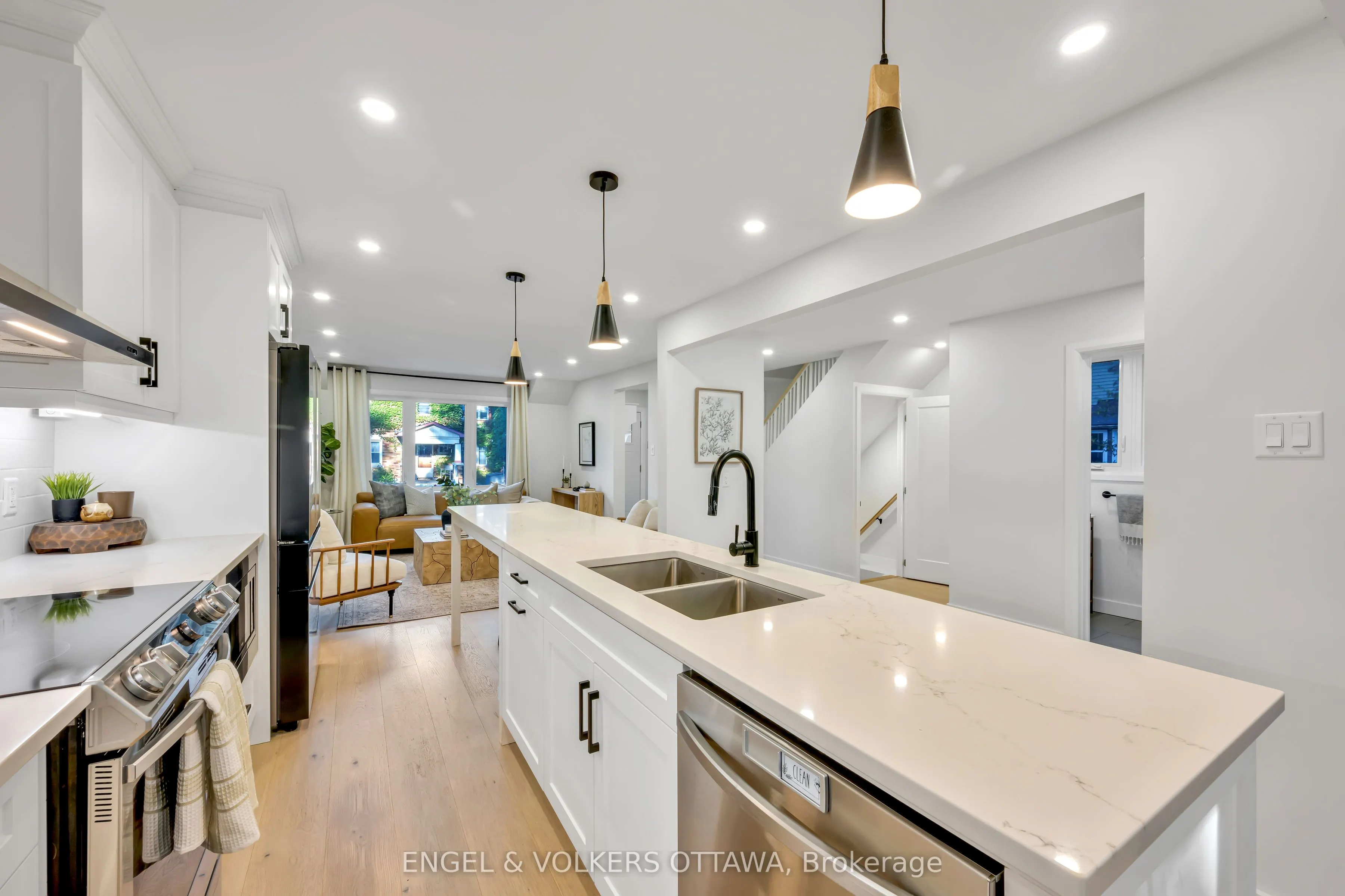 22 Harvard Avenue