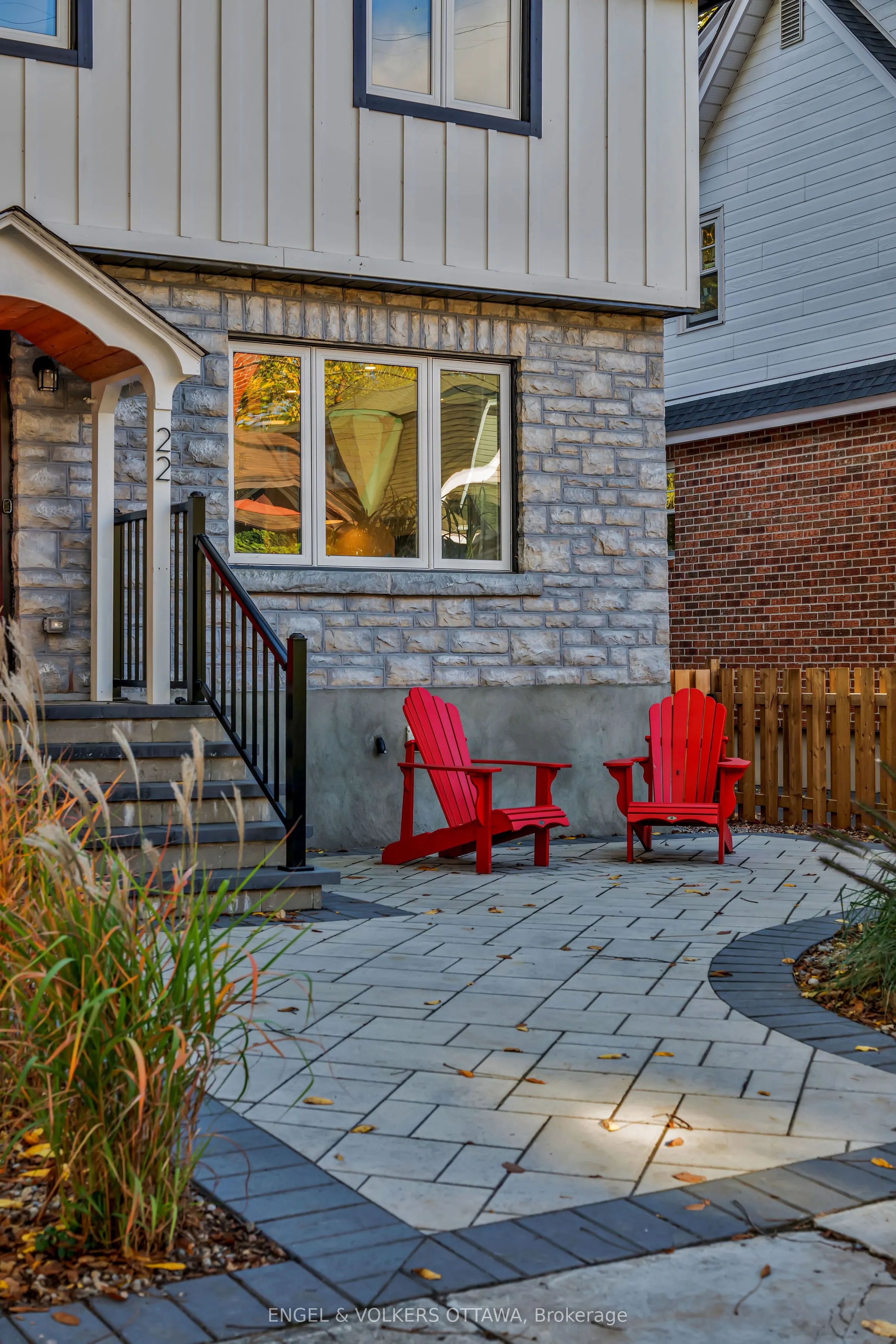 22 Harvard Avenue