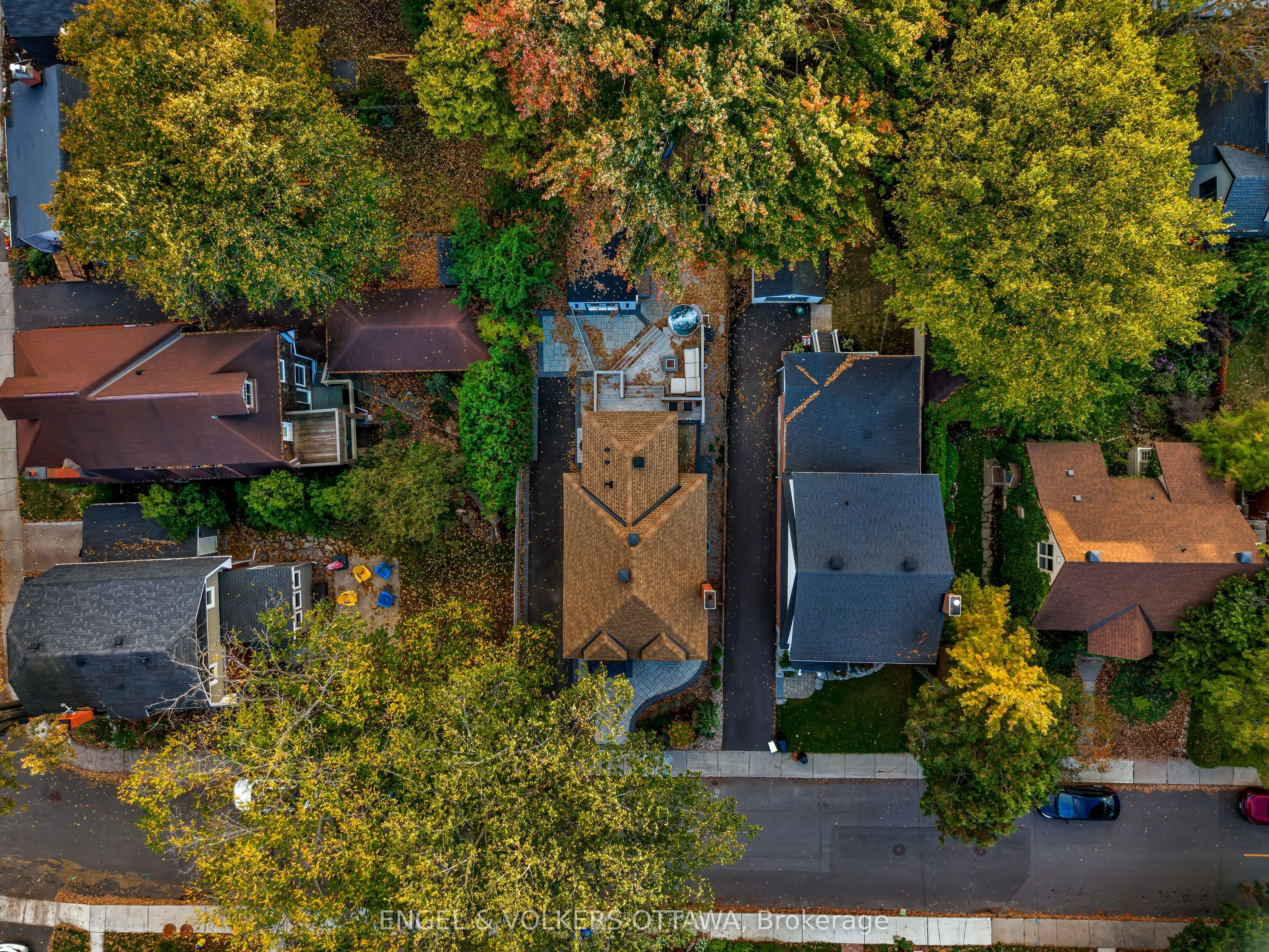 22 Harvard Avenue