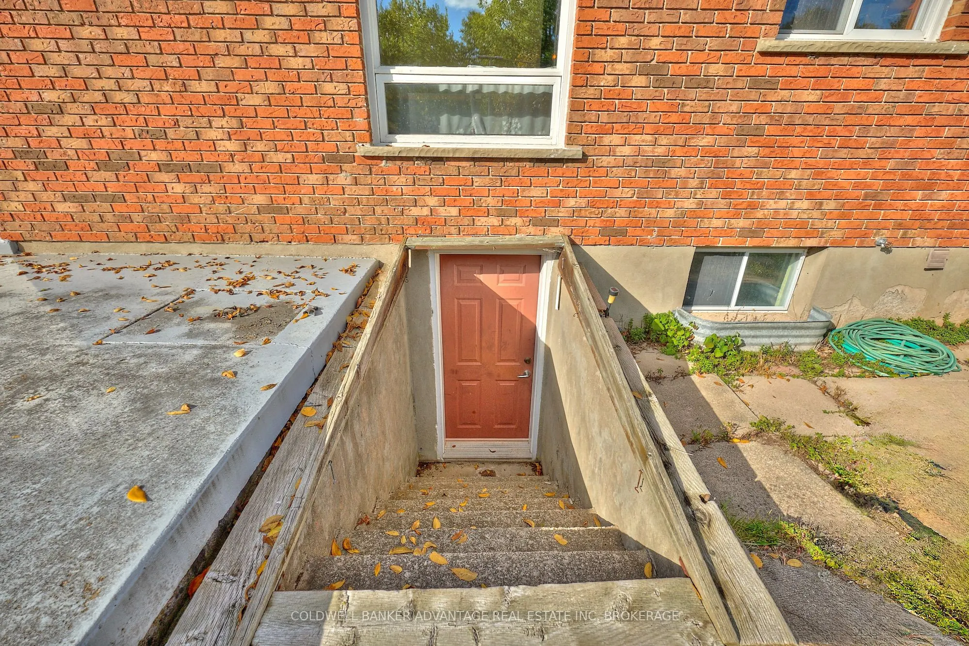 925 Carl Road
