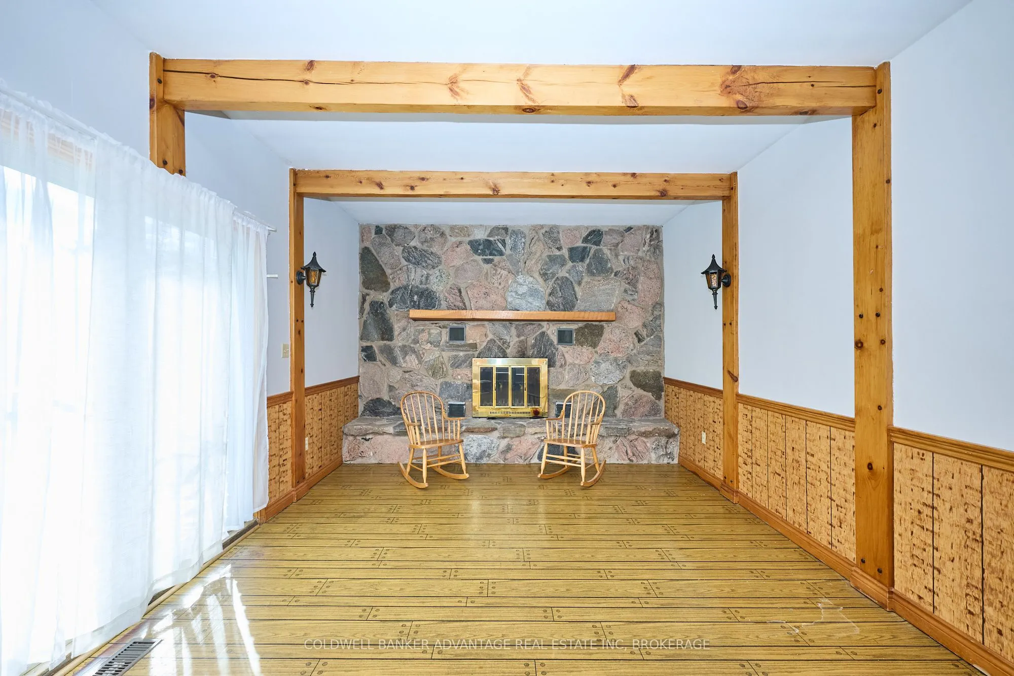 925 Carl Road