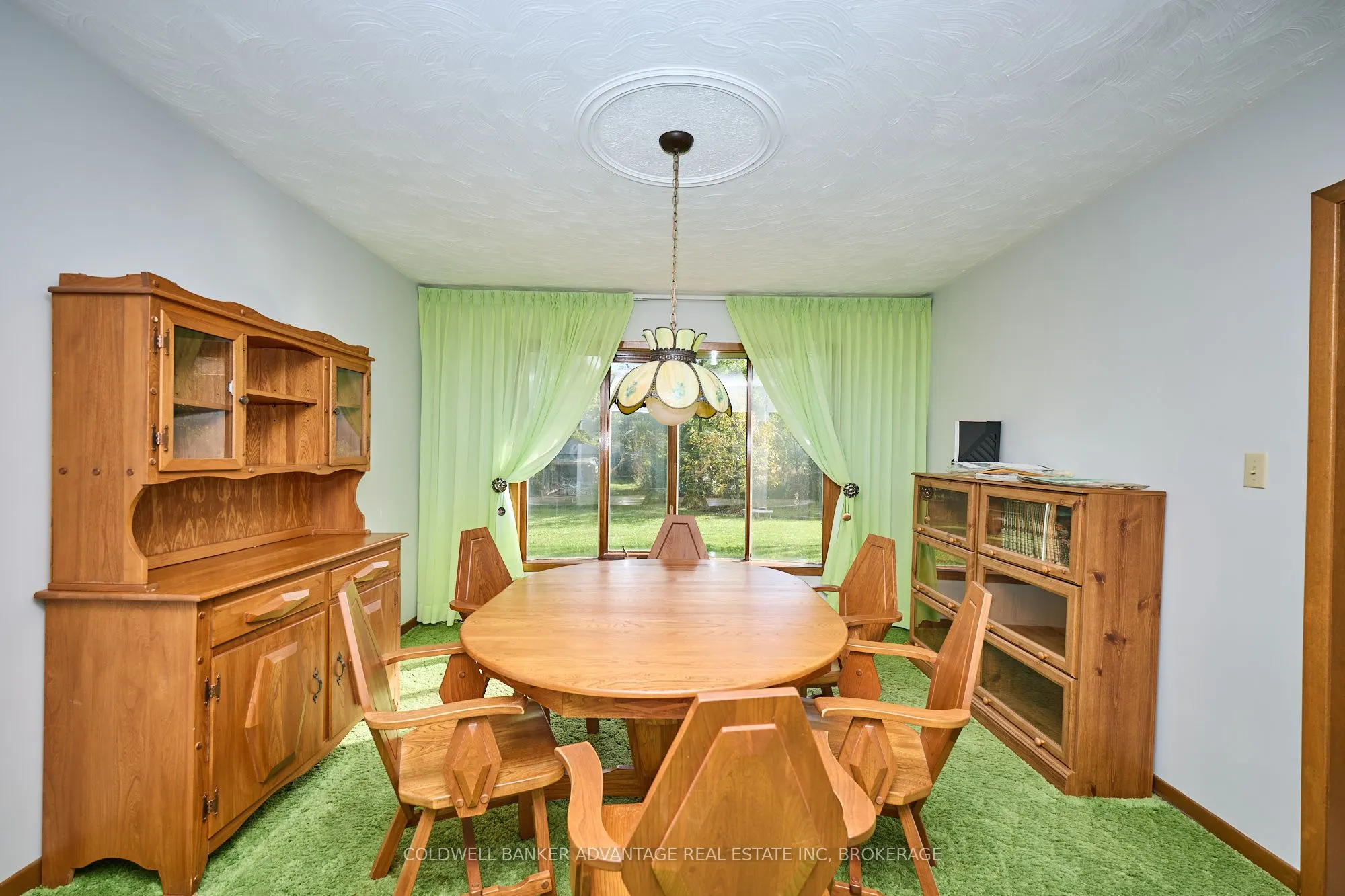 925 Carl Road