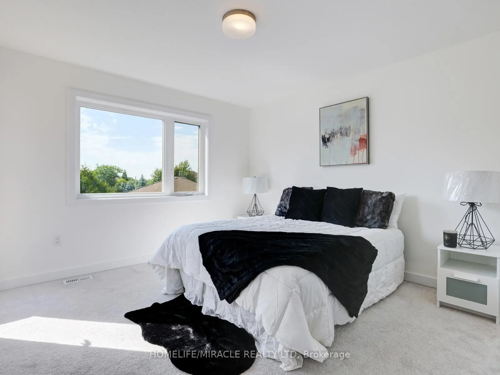 29 Ferris Circle