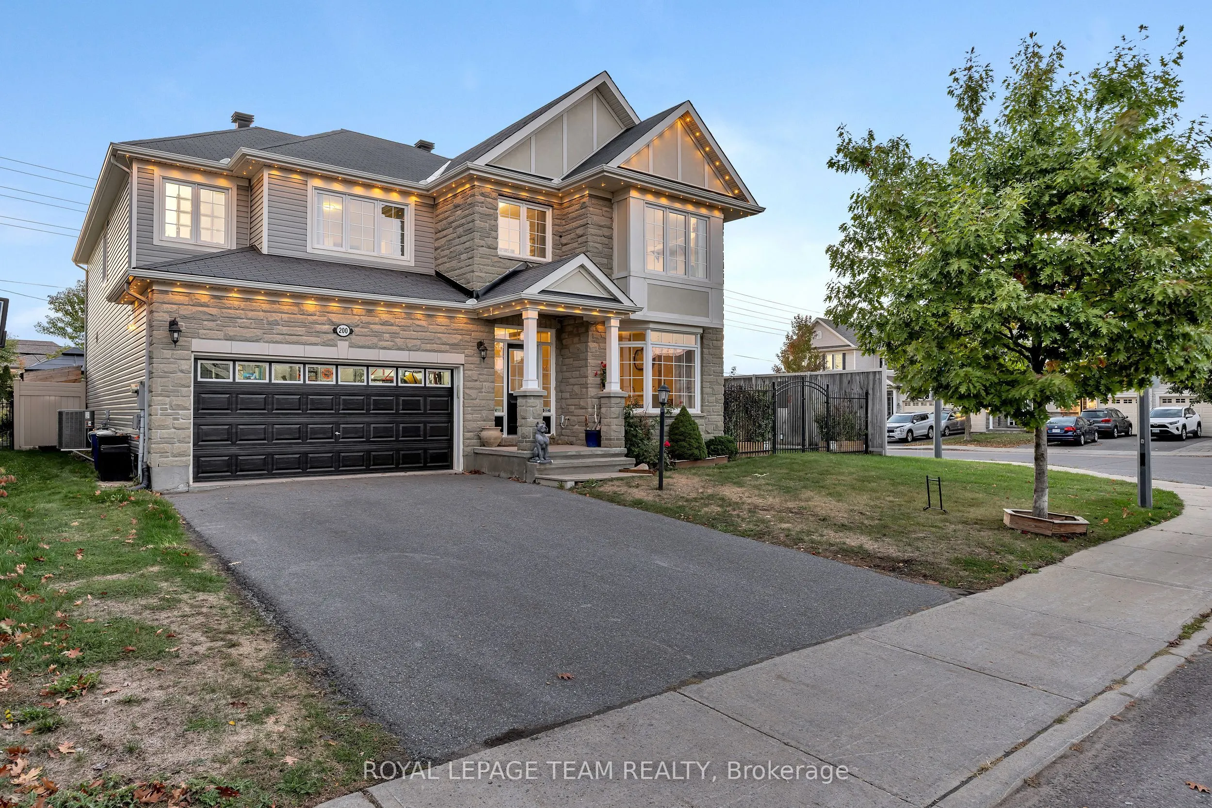 200 Kinloch Court