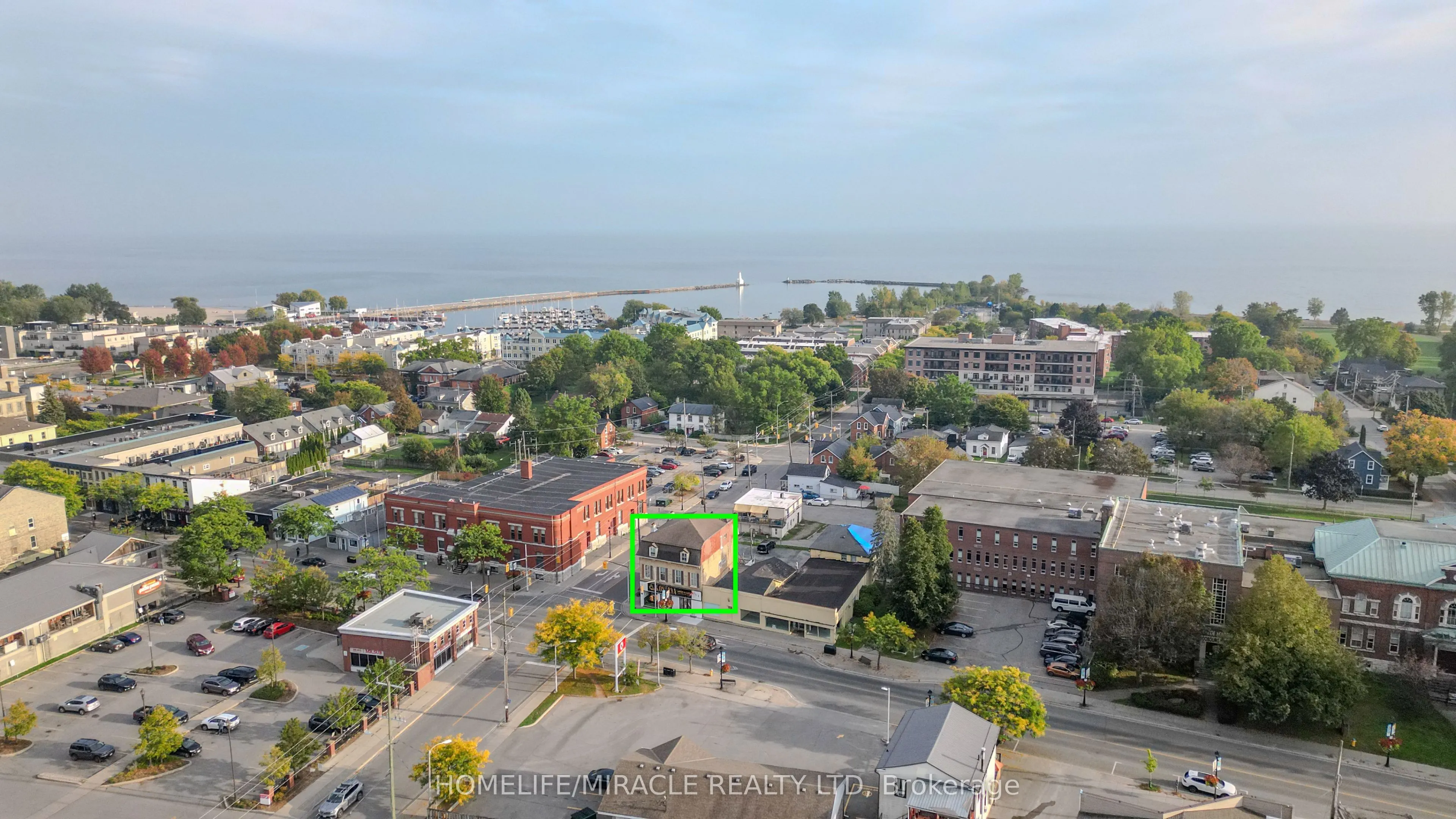 123 King Street W