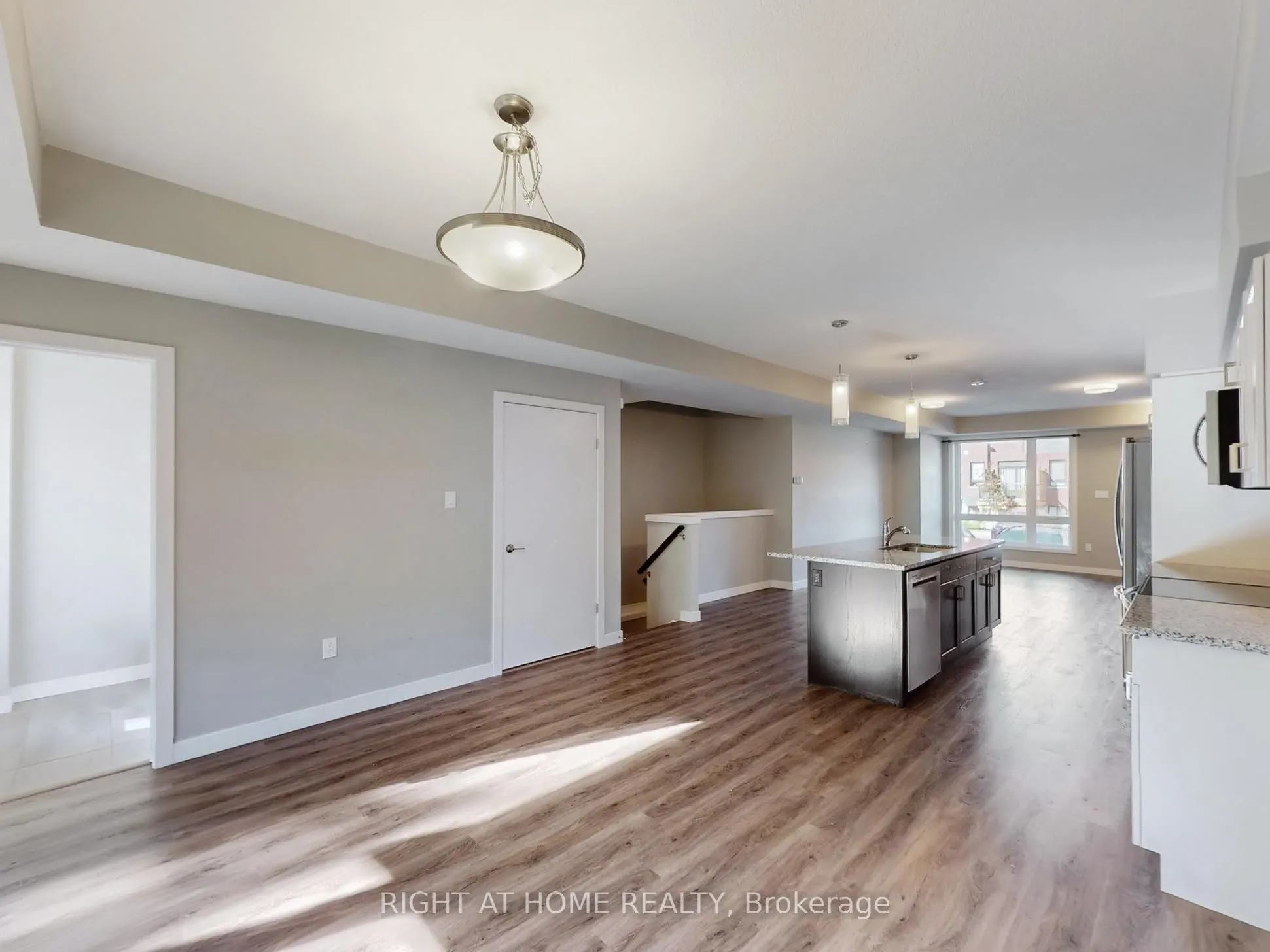 83 Beechwood Avenue, #07