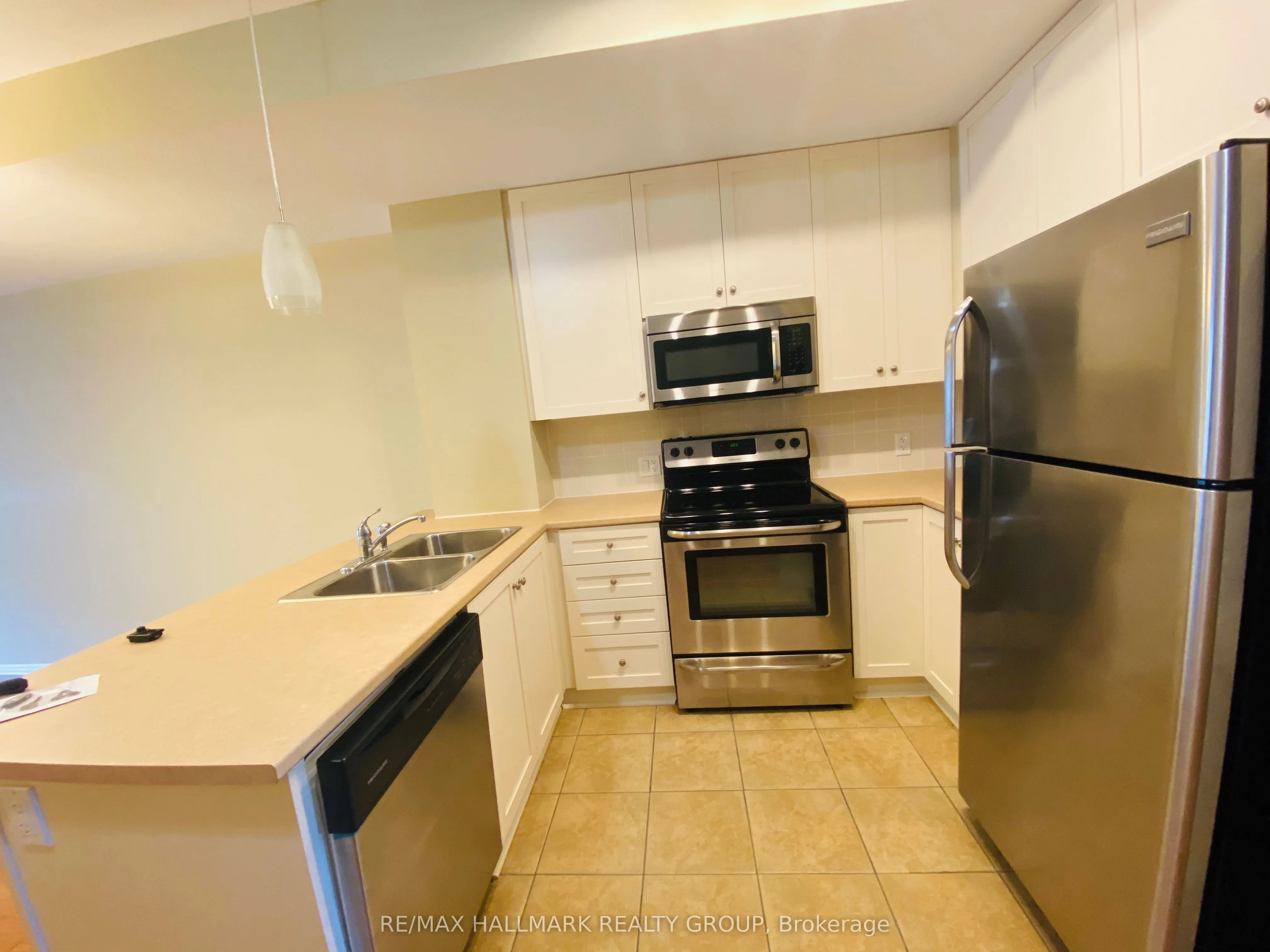 338 London Terrace, #35