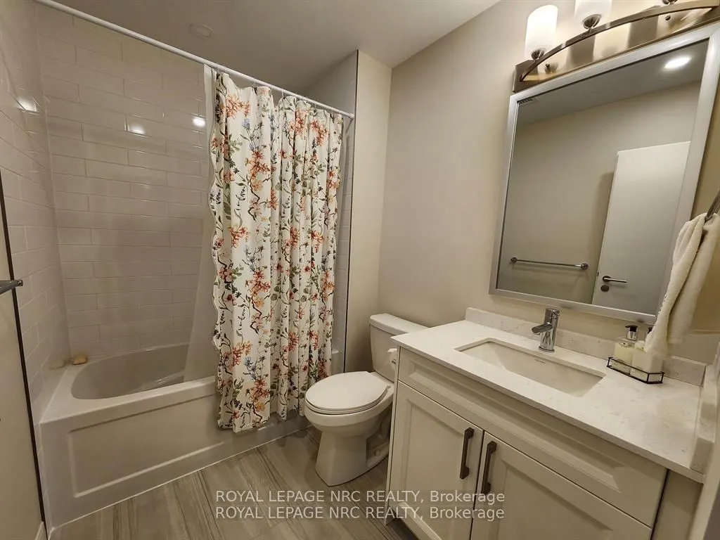 118 West Street, #402