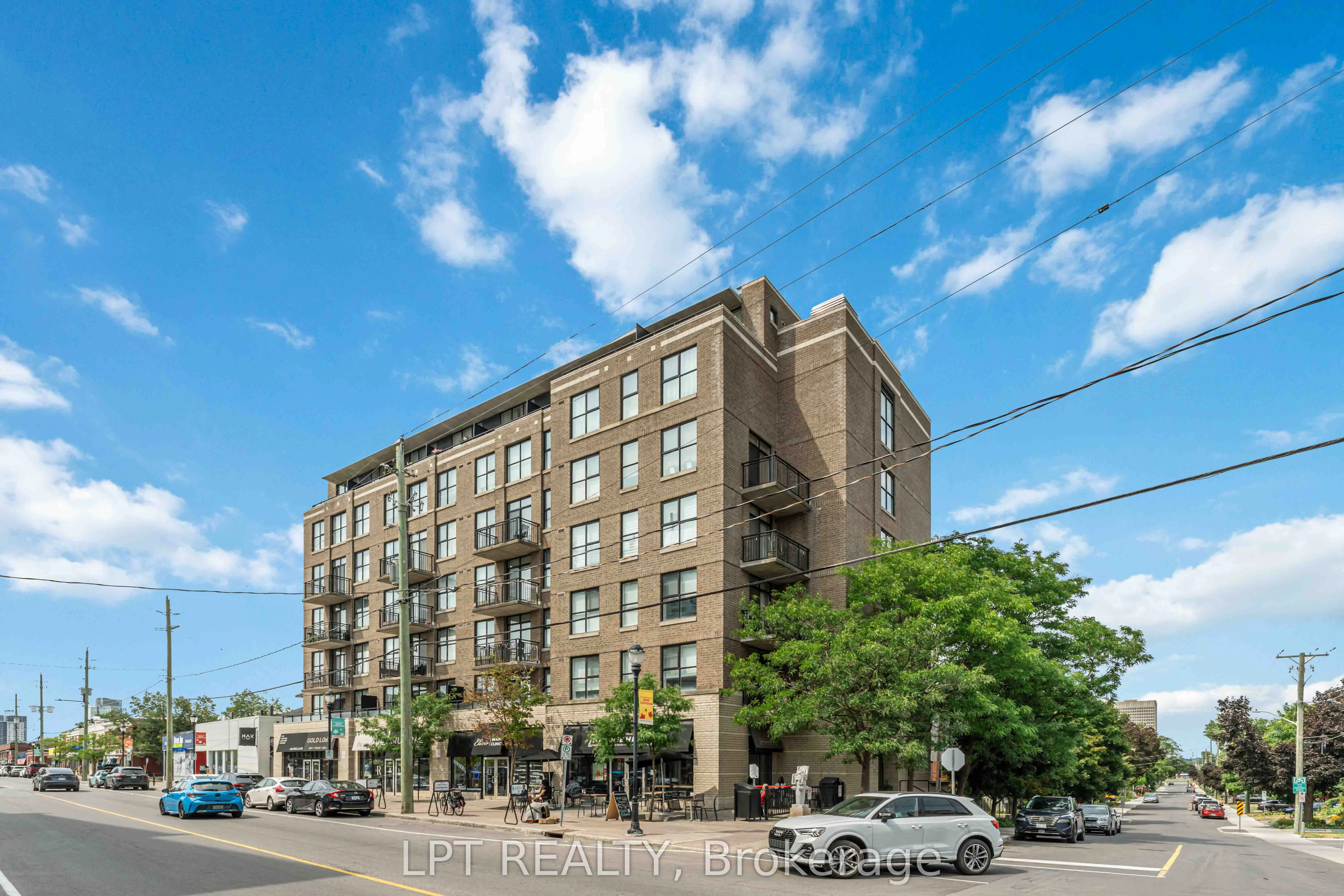 150 Caroline Avenue, #206