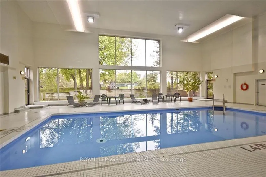 260 Brittany Drive, #118