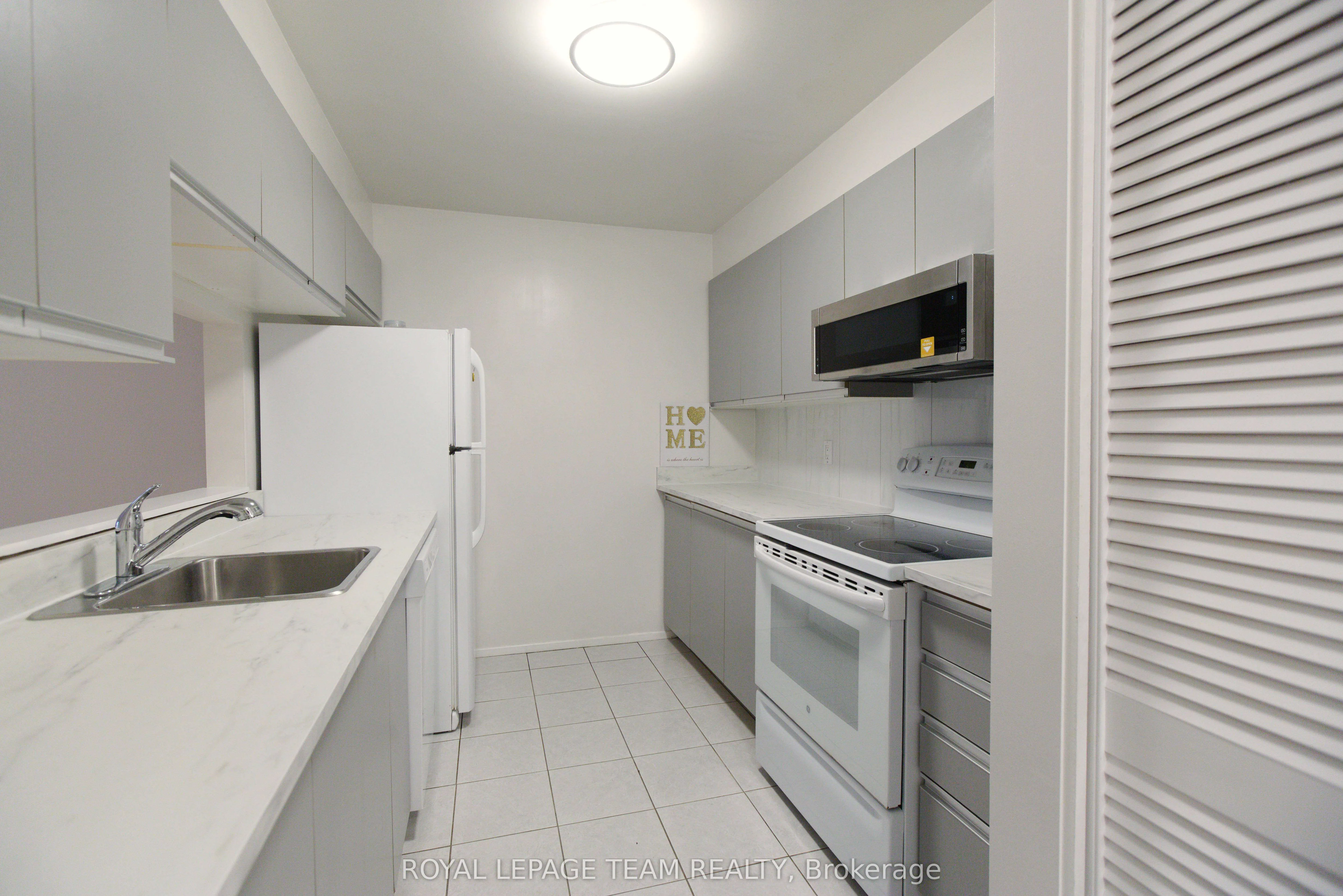 260 Brittany Drive, #118