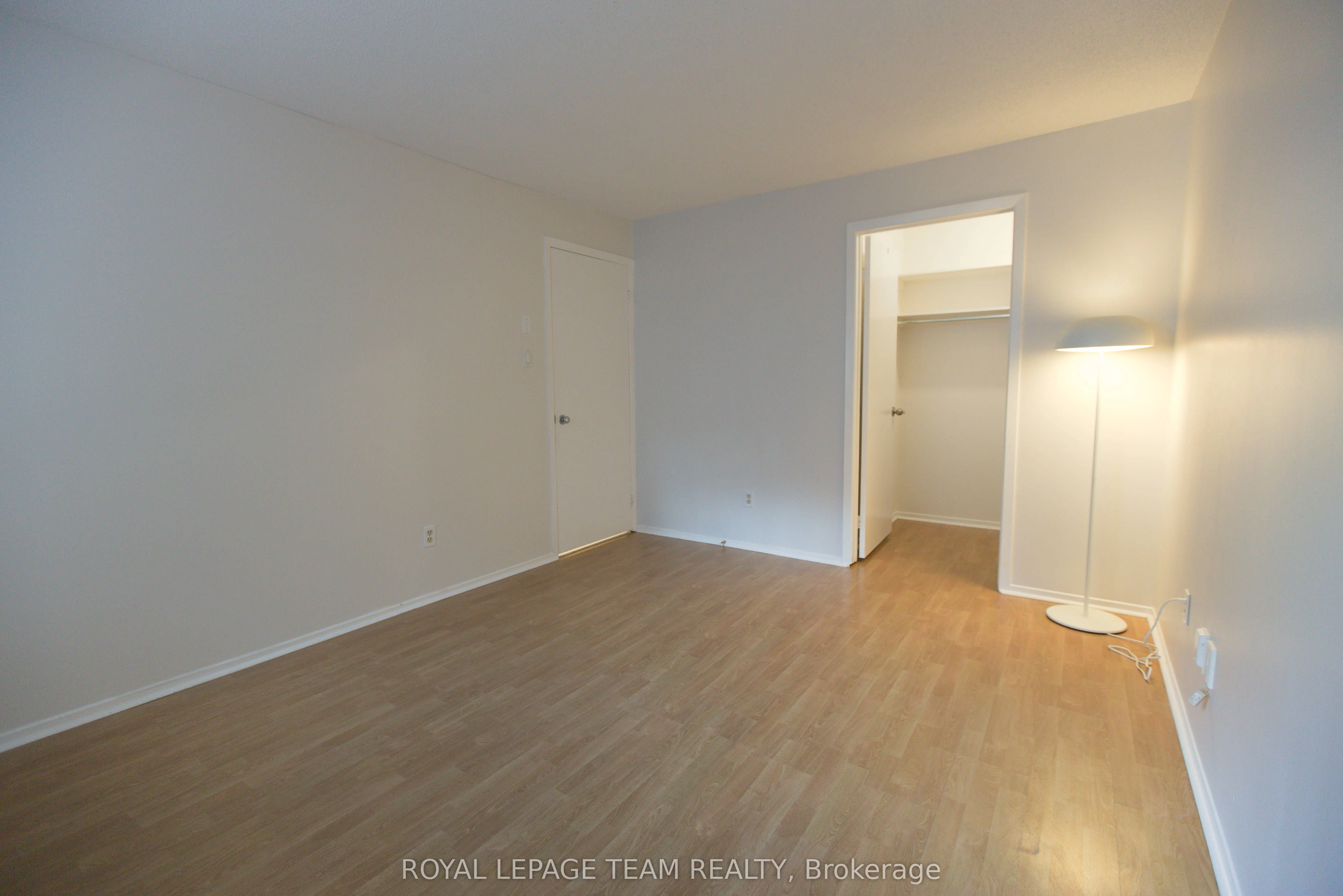 260 Brittany Drive, #118