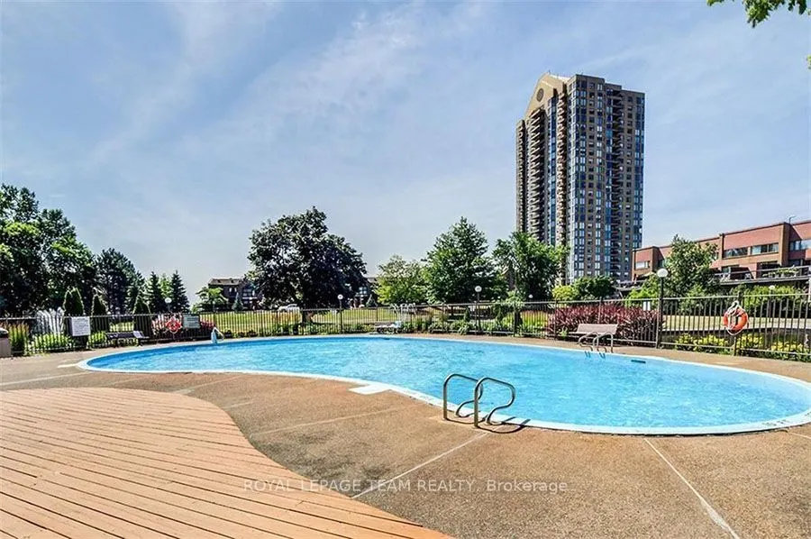 260 Brittany Drive, #118