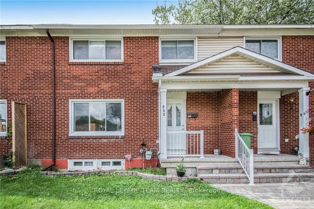 852 Cummings Avenue