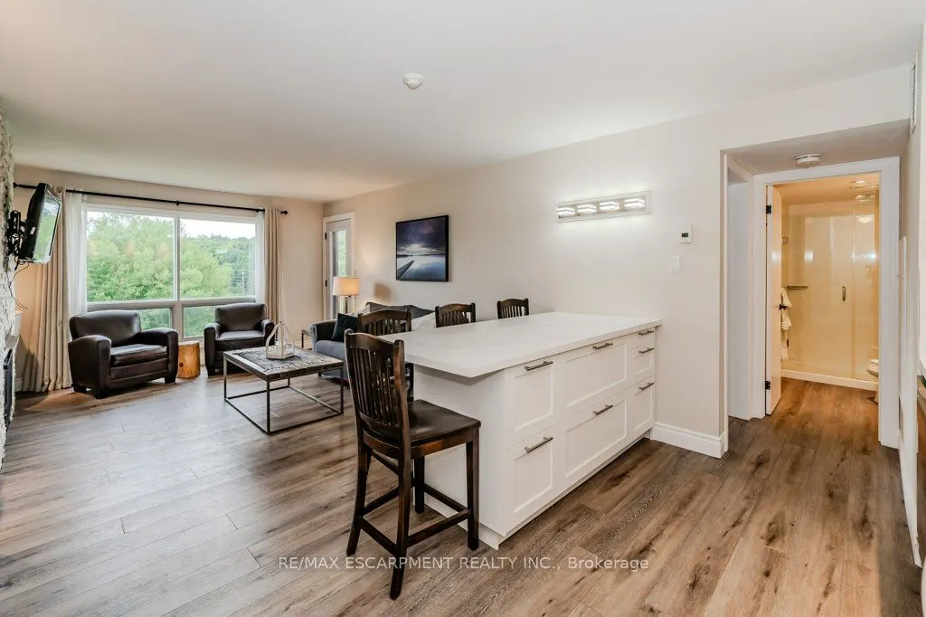 1235 Deerhurst Drive, #54-305
