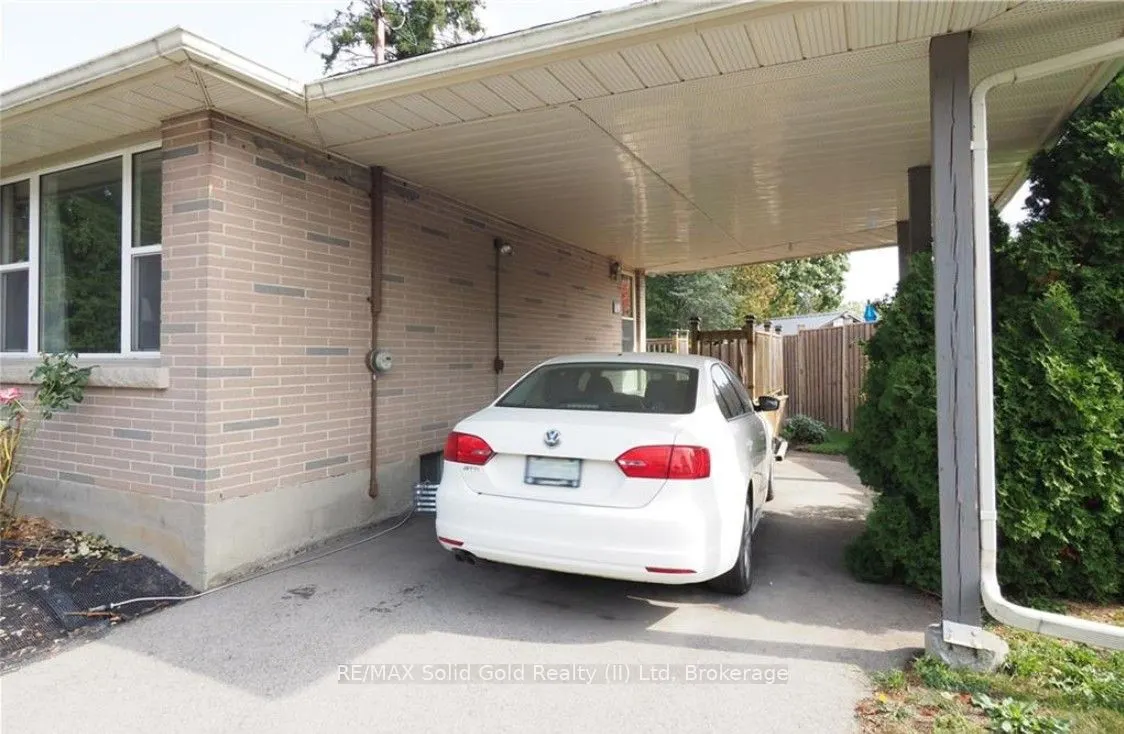 50 Earlscourt Crescent