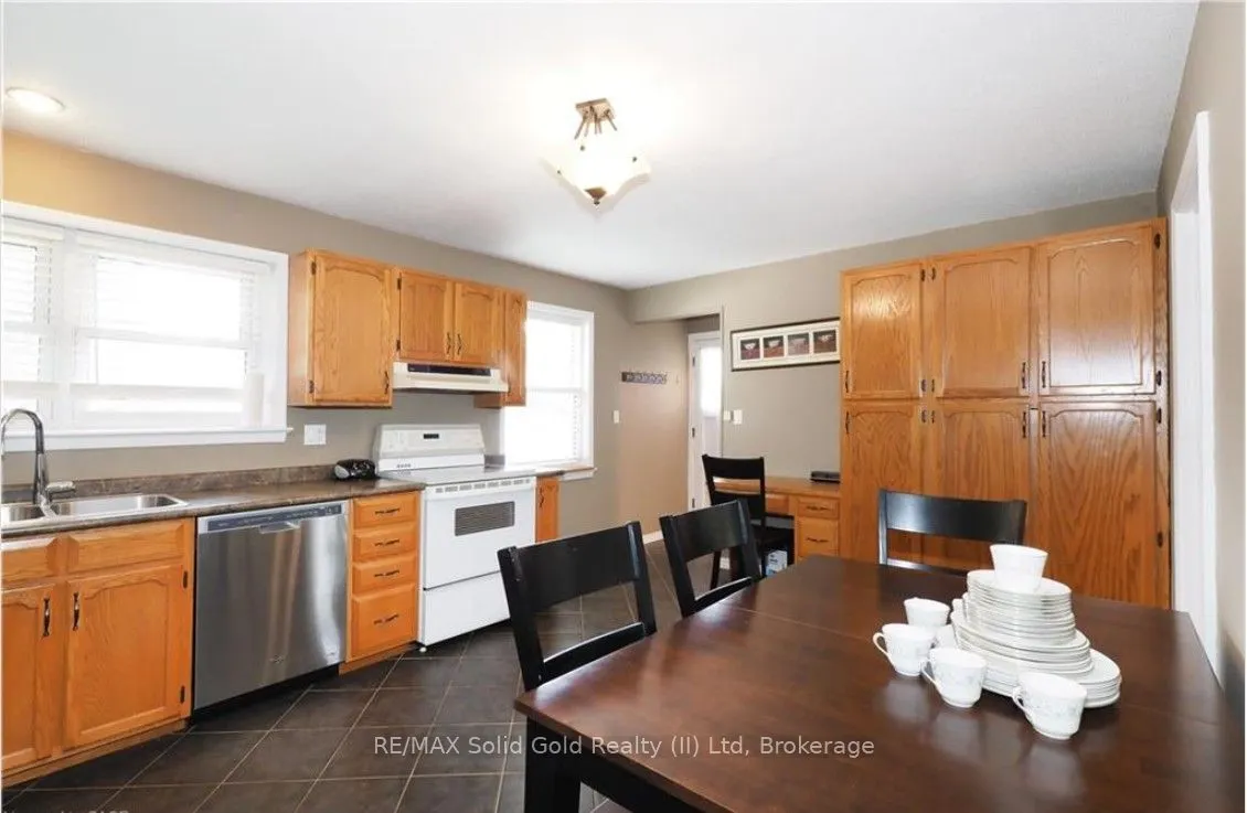 50 Earlscourt Crescent