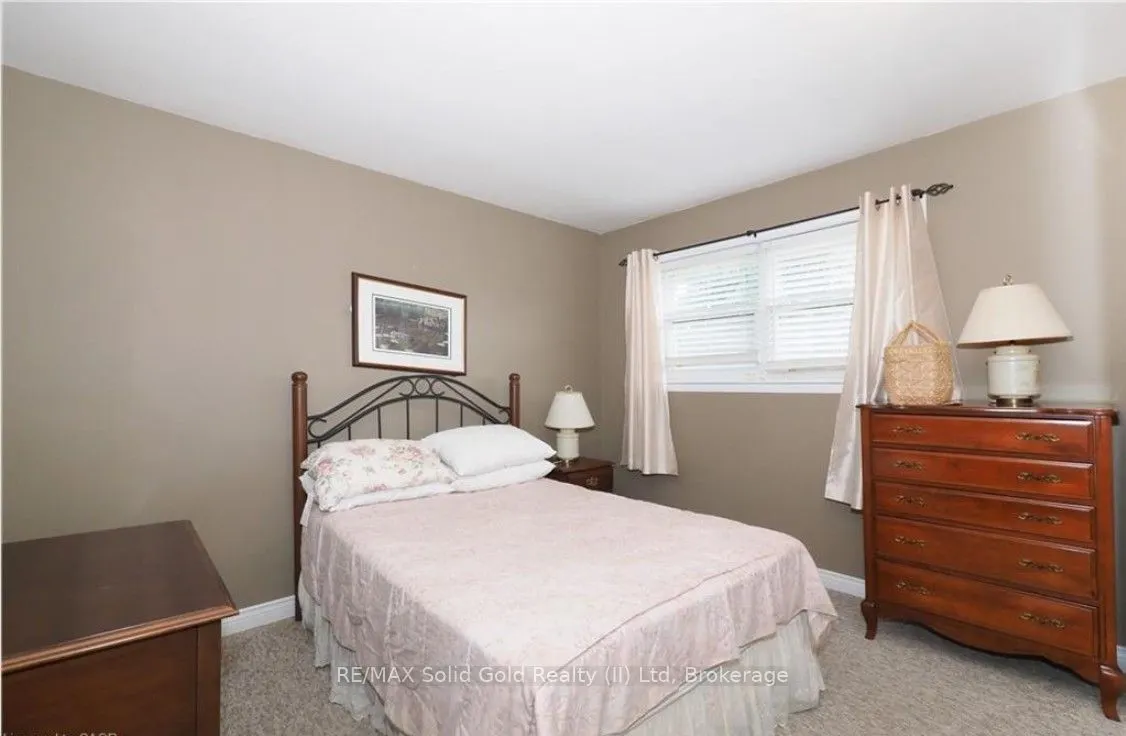 50 Earlscourt Crescent