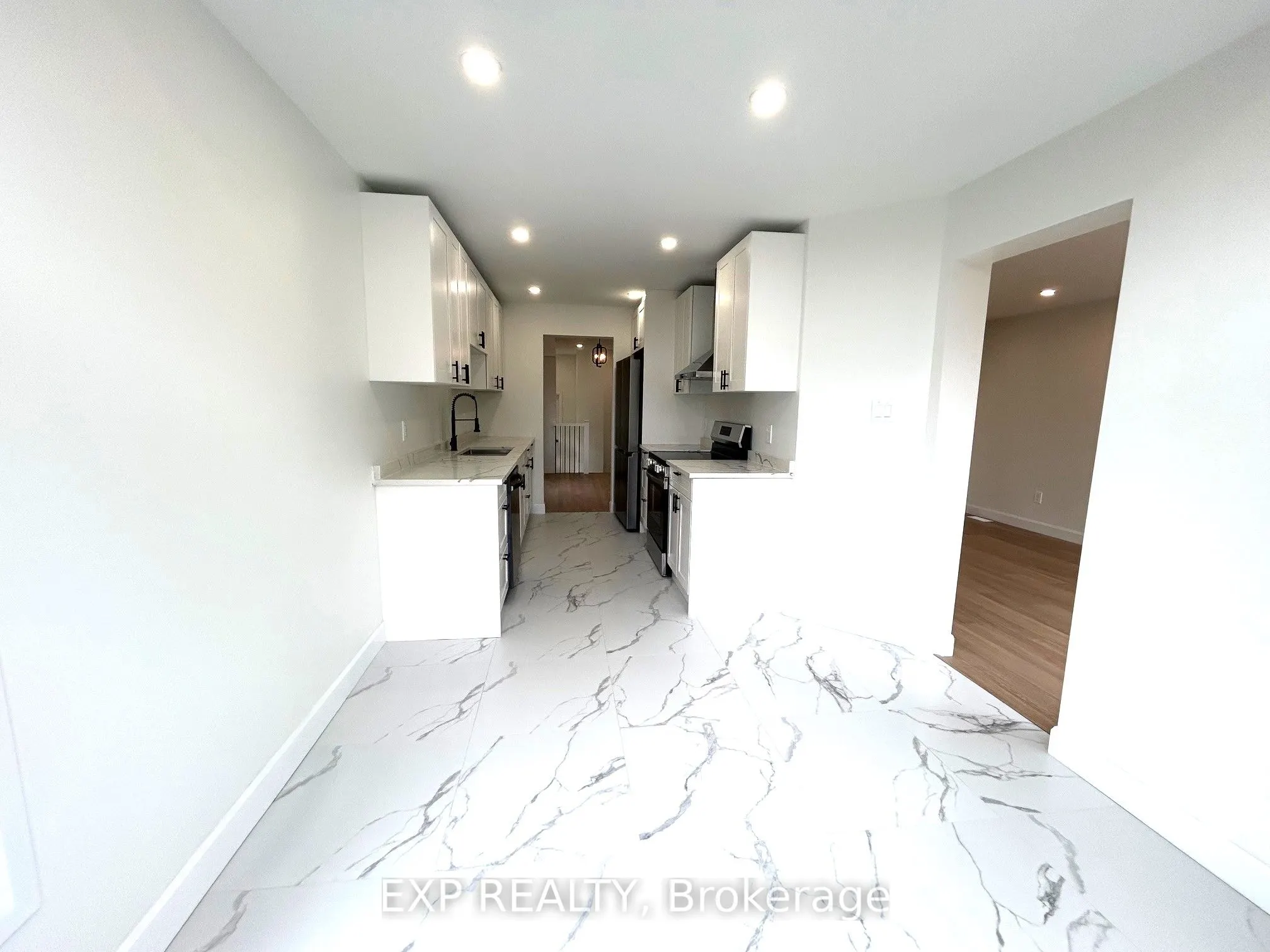 848 Ashenvale Way